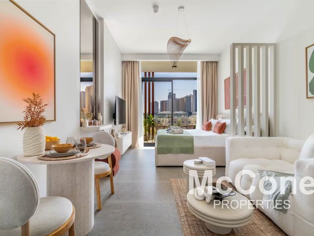 Studio Apartment for Sale in Oxford Terraces, Jumeirah Village Circle
