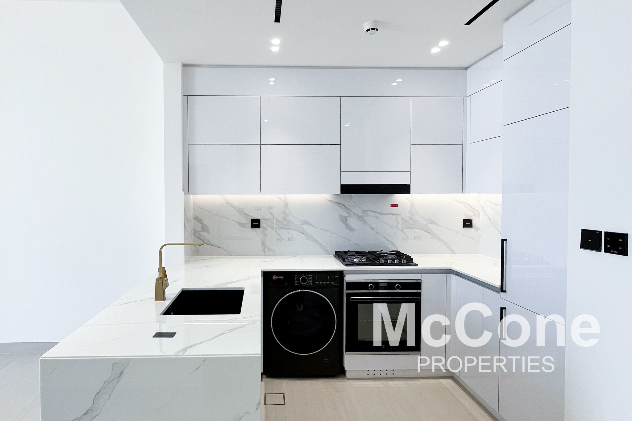1 Bedroom Apartment for Sale in Binghatti Tulip, Jumeirah Village Circle — photo 3 of 13