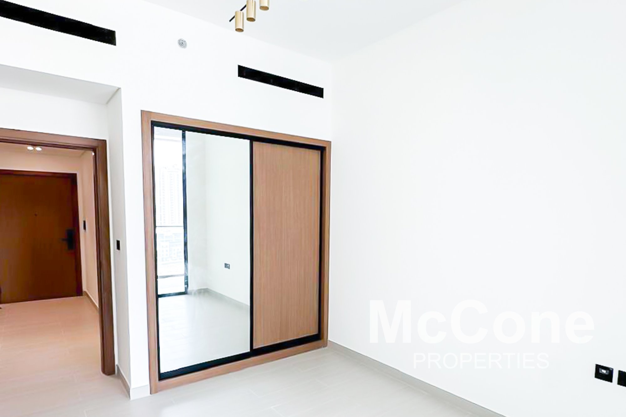 2 Bedroom Apartment for Sale in Binghatti Amber, Jumeirah Village Circle — photo 7 of 12