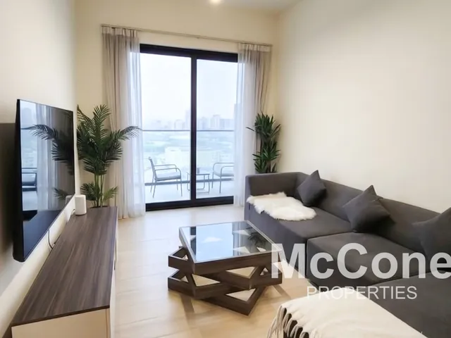1 Bedroom Apartment for Sale in Binghatti Heights, Jumeirah Village Circle