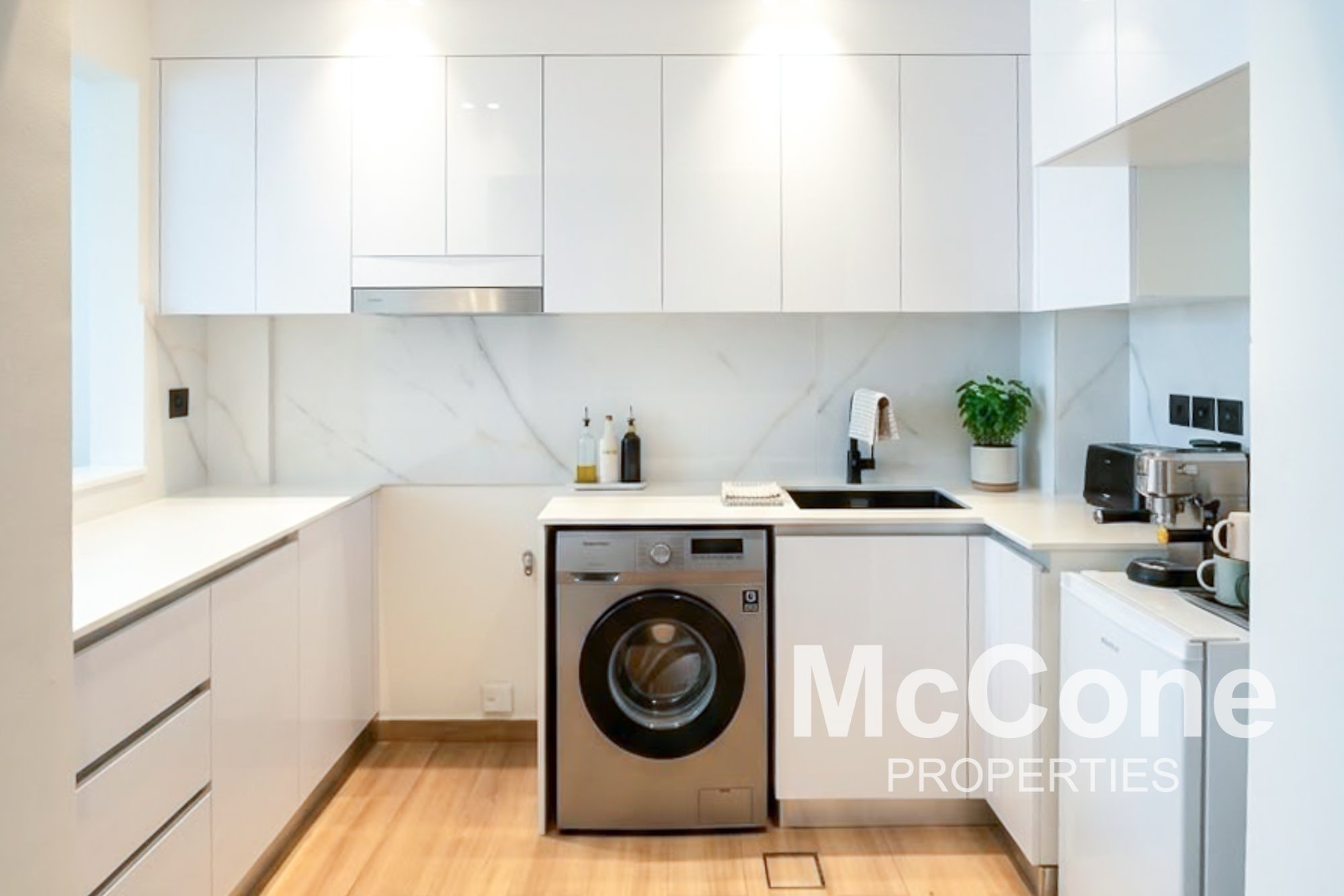 1 Bedroom Apartment for Sale in Binghatti Heights, Jumeirah Village Circle — photo 4 of 10