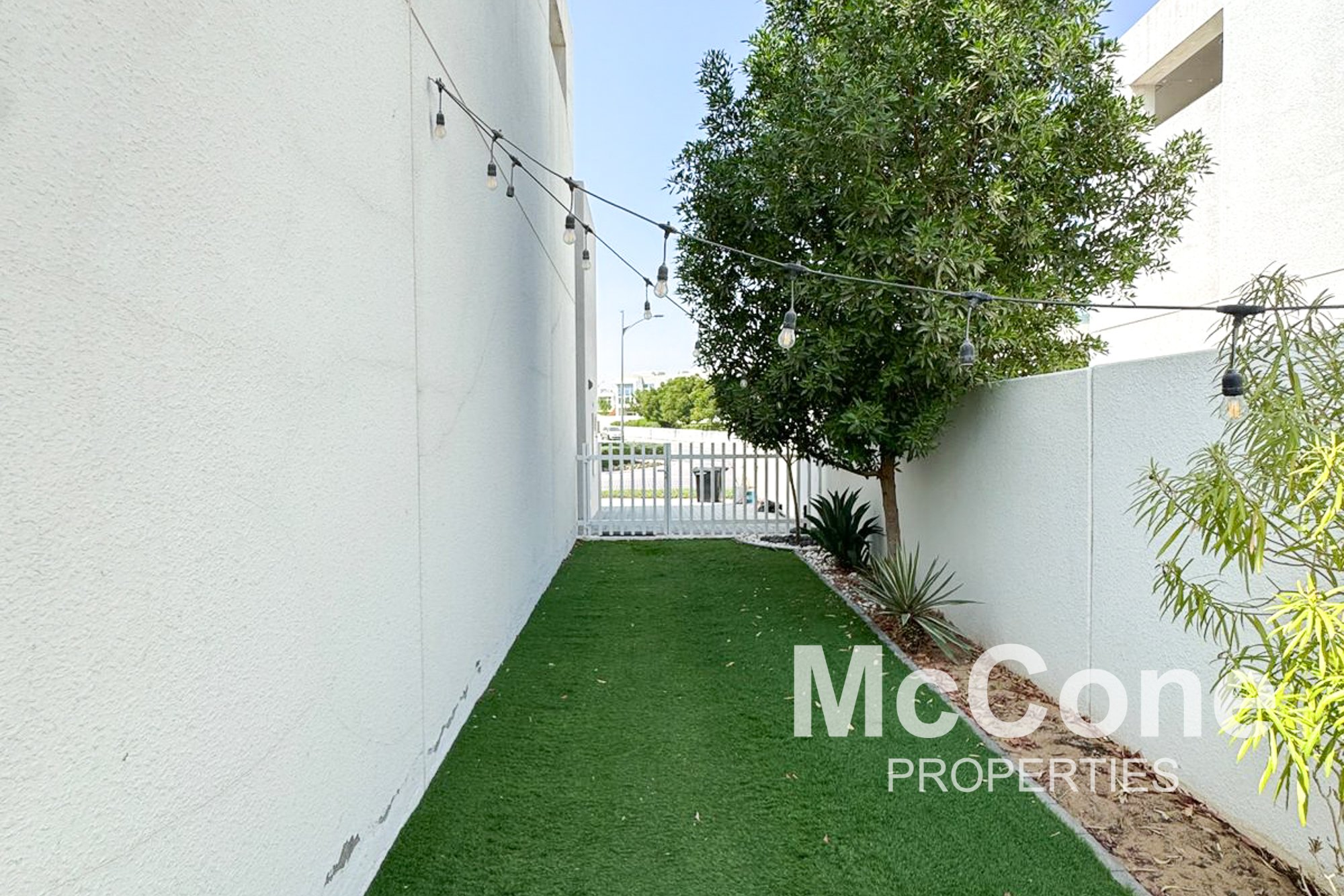 3 Bedroom Villa for Sale in Basswood, Damac Hills 2 — photograph 12 of 13
