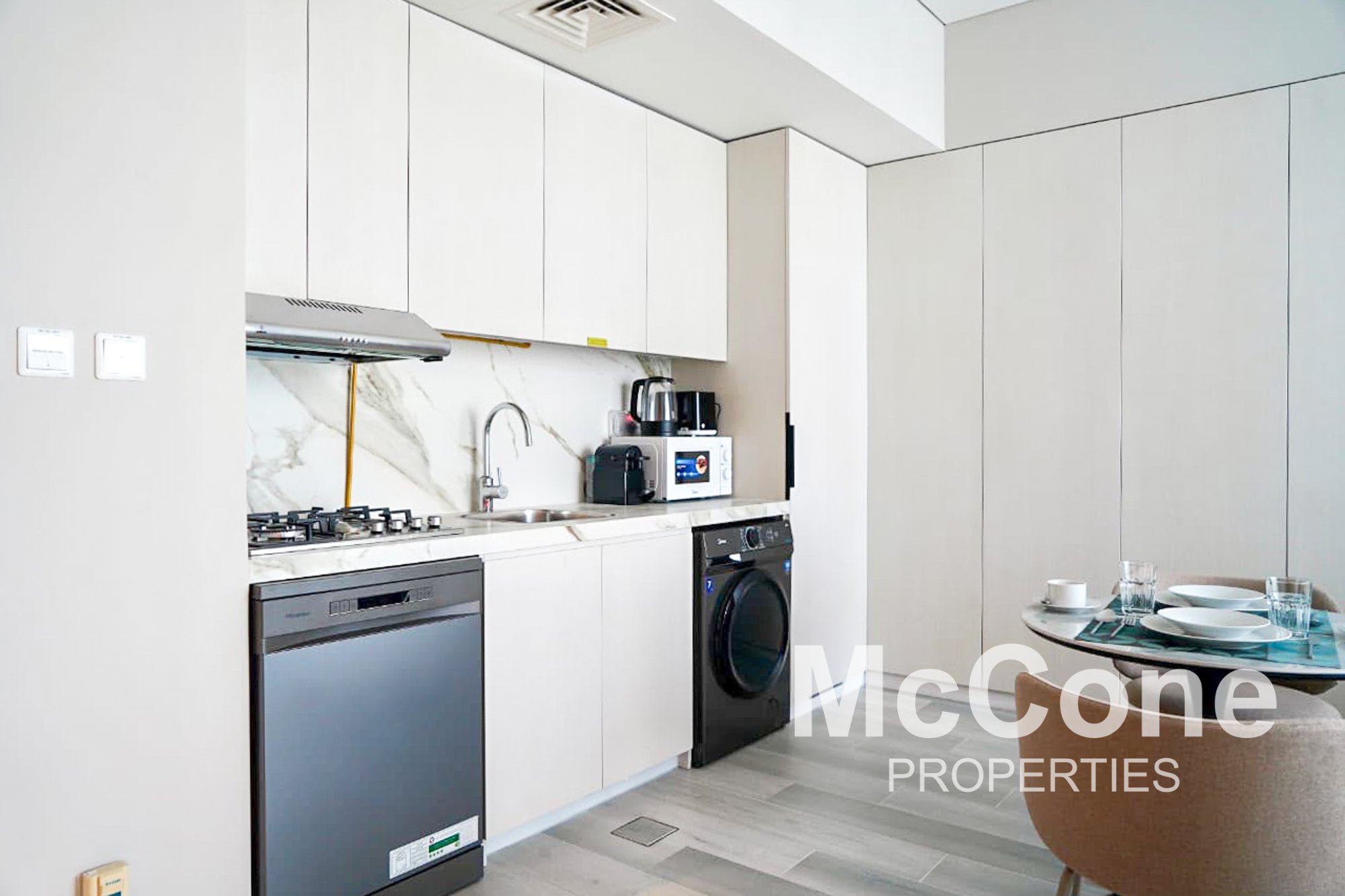 Studio Apartment for Rent in Marina Star, Dubai Marina — photo 8 of 21