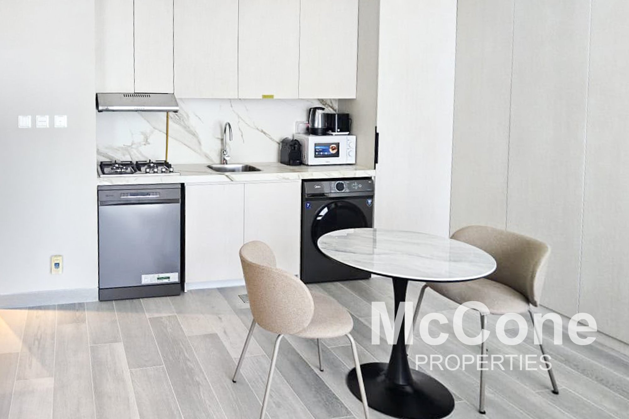 Studio Apartment for Rent in Marina Star, Dubai Marina — photo 9 of 21