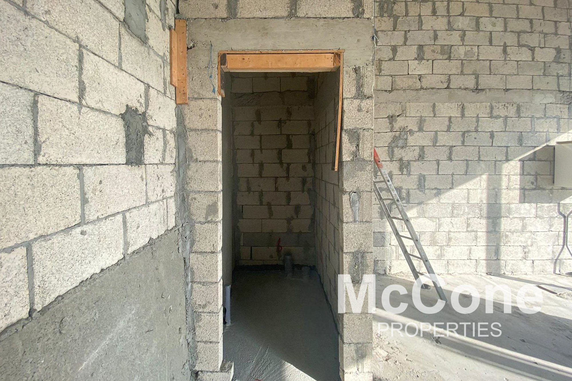 Shop for Rent in Azizi Riviera 3, Meydan — photo 8 of 10