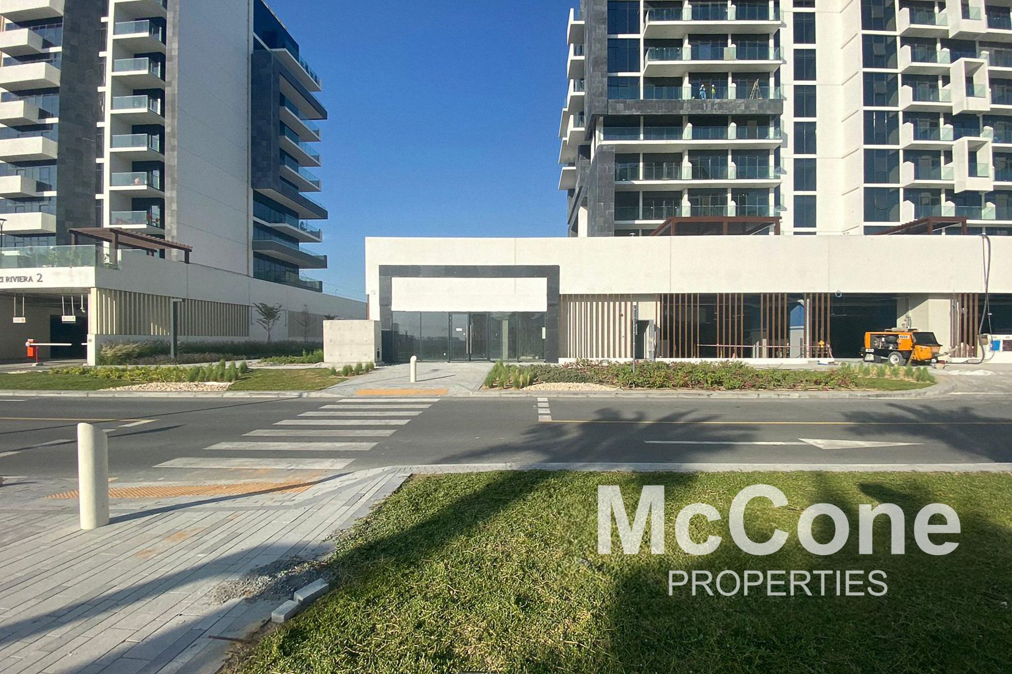 Shop for Rent in Azizi Riviera 3, Meydan — photo 2 of 10