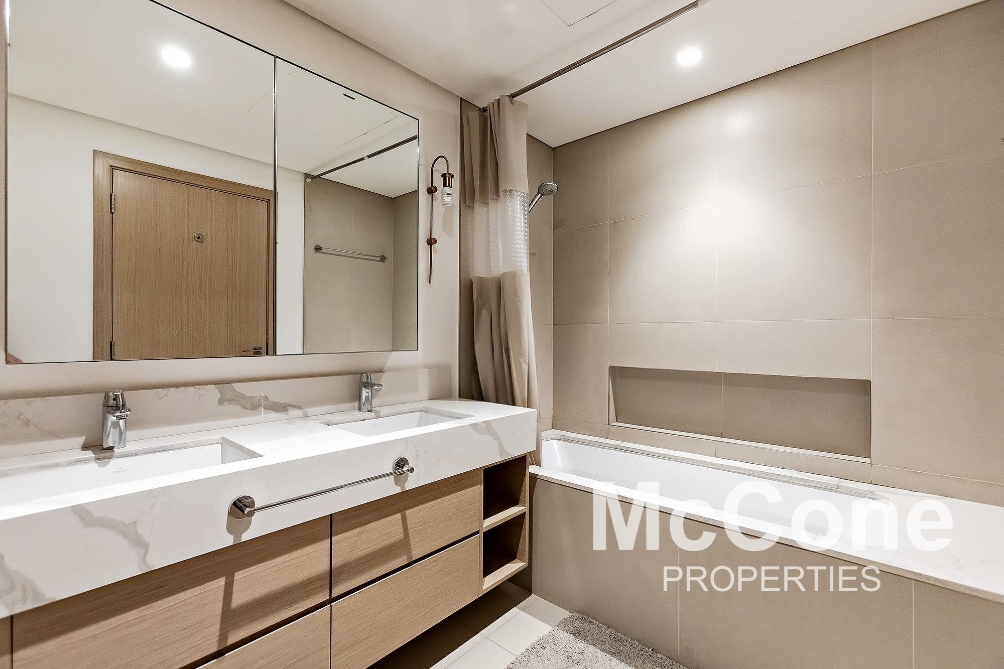2 Bedroom Apartment for Sale in 17 Icon Bay, Dubai Creek Harbour (The Lagoons) — photo 7 of 10