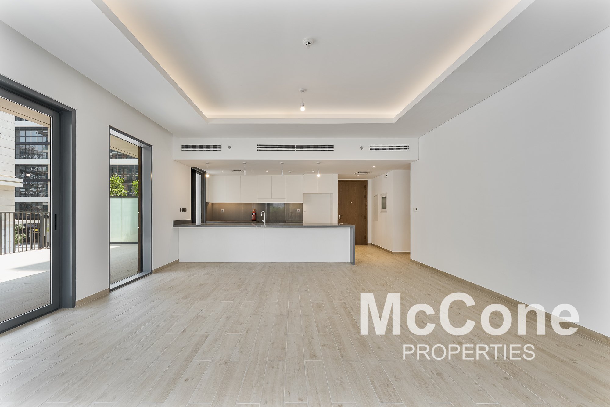 3 Bedroom Apartment for Sale in Central Park Building 1, City Walk — photo 3 of 30