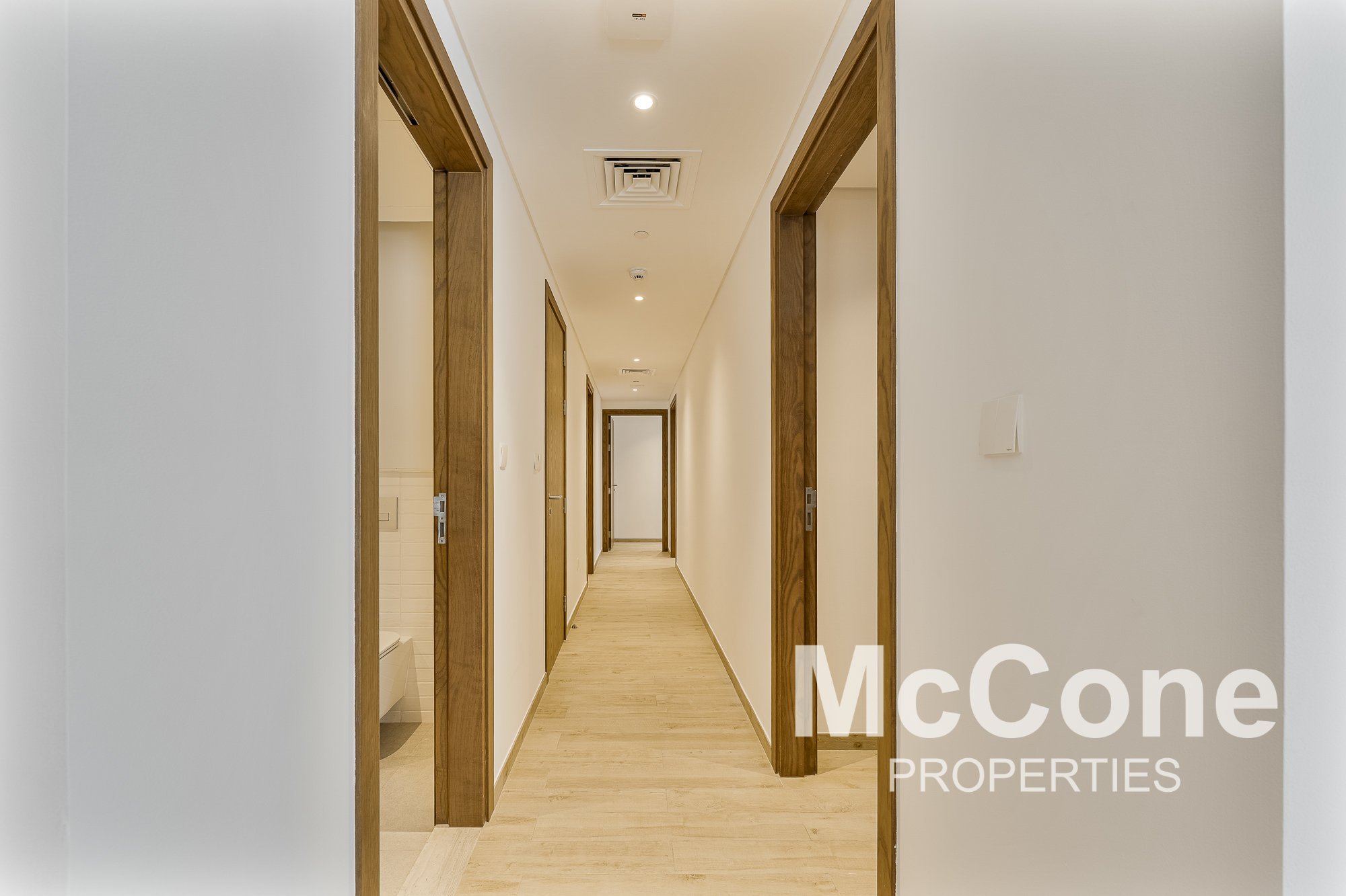3 Bedroom Apartment for Sale in Central Park Building 1, City Walk — photograph 12 of 30