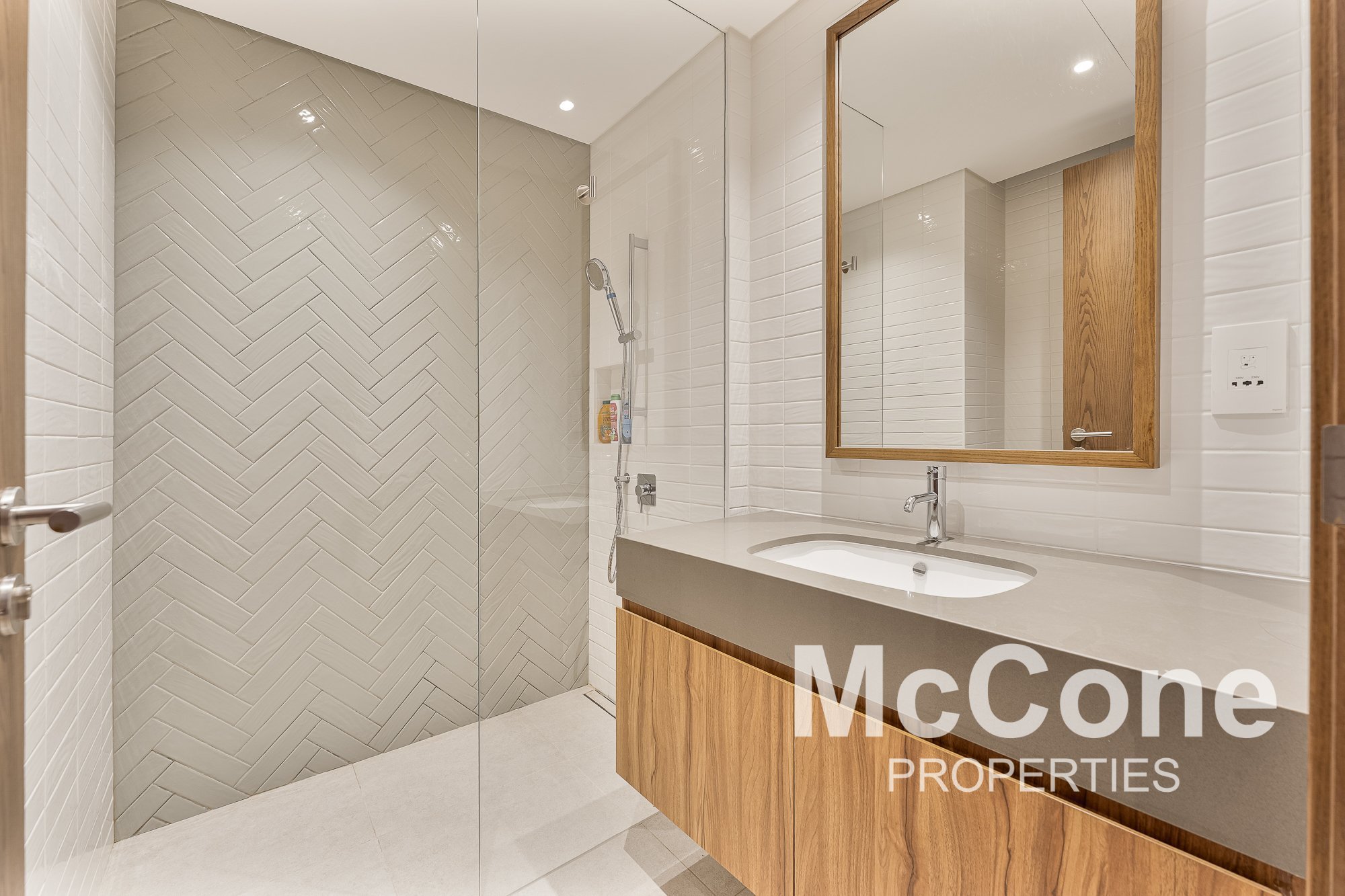 3 Bedroom Apartment for Sale in Central Park Building 1, City Walk — photograph 15 of 30