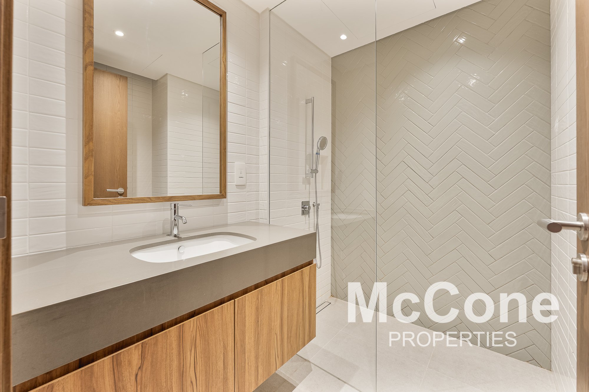 3 Bedroom Apartment for Sale in Central Park Building 1, City Walk — photograph 17 of 30