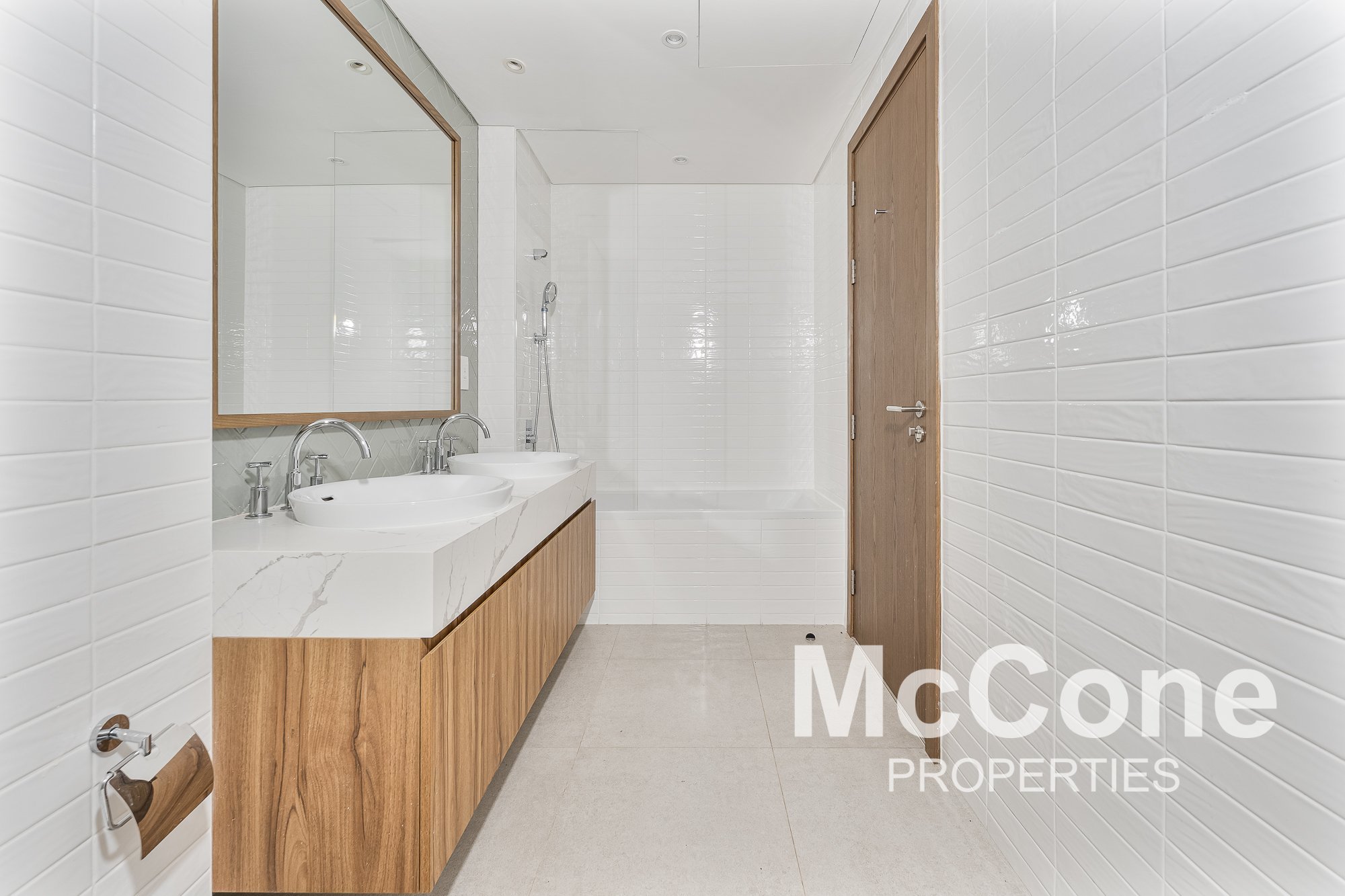 3 Bedroom Apartment for Sale in Central Park Building 1, City Walk — photograph 19 of 30