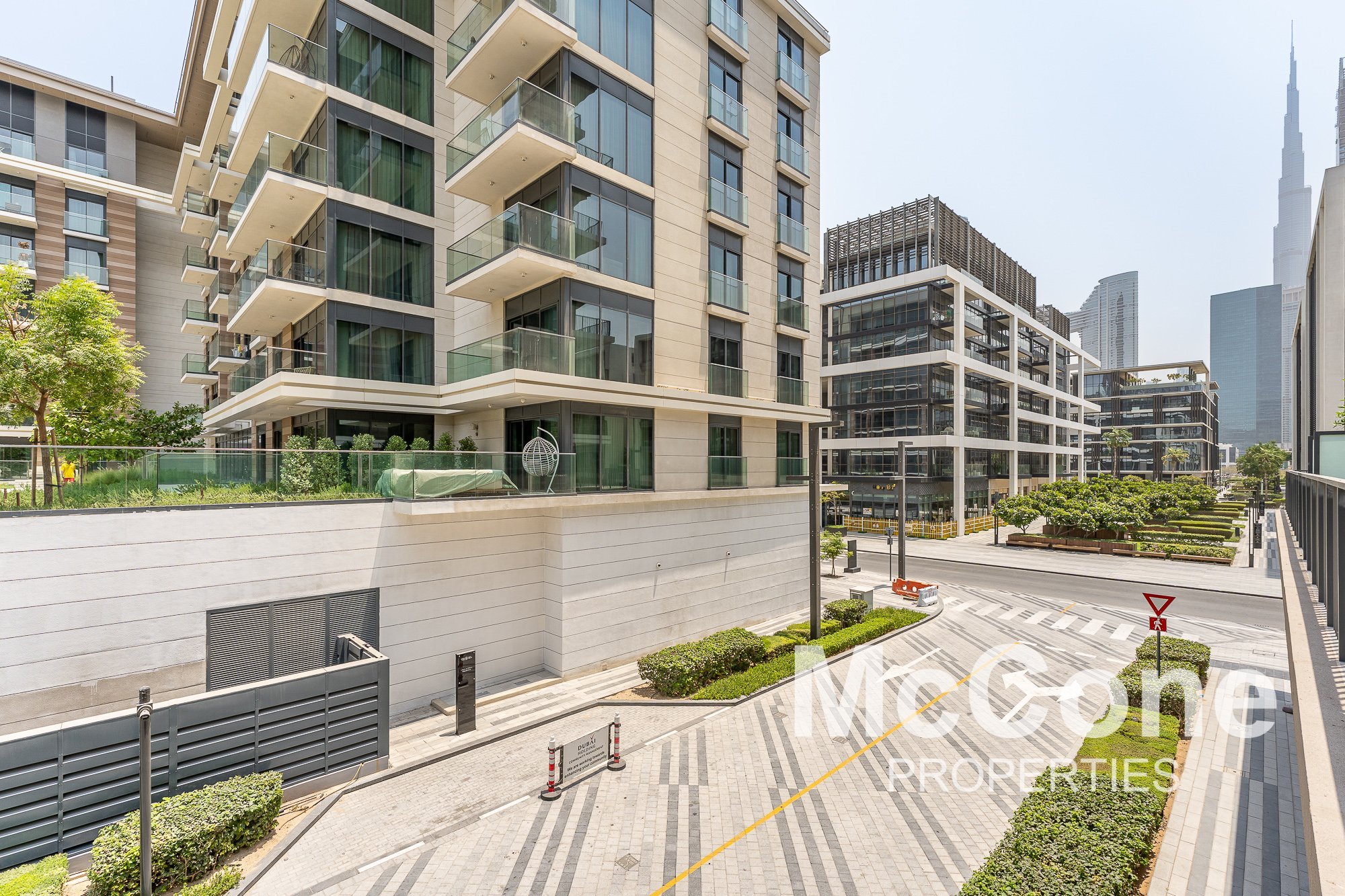 3 Bedroom Apartment for Sale in Central Park Building 1, City Walk — photograph 30 of 30