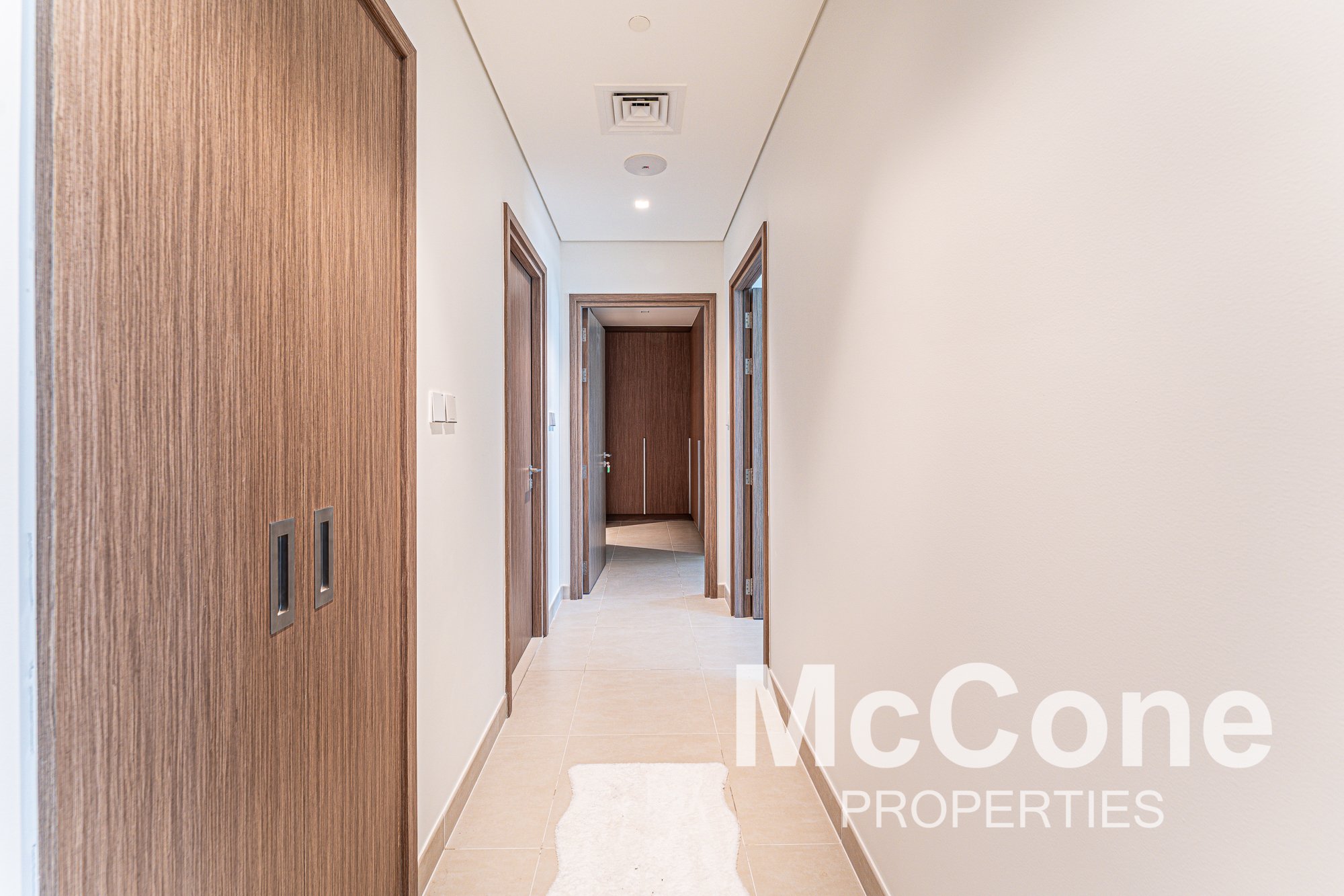 2 Bedroom Apartment for Rent in Seagate Building 3, Mina Rashid — photo 5 of 17