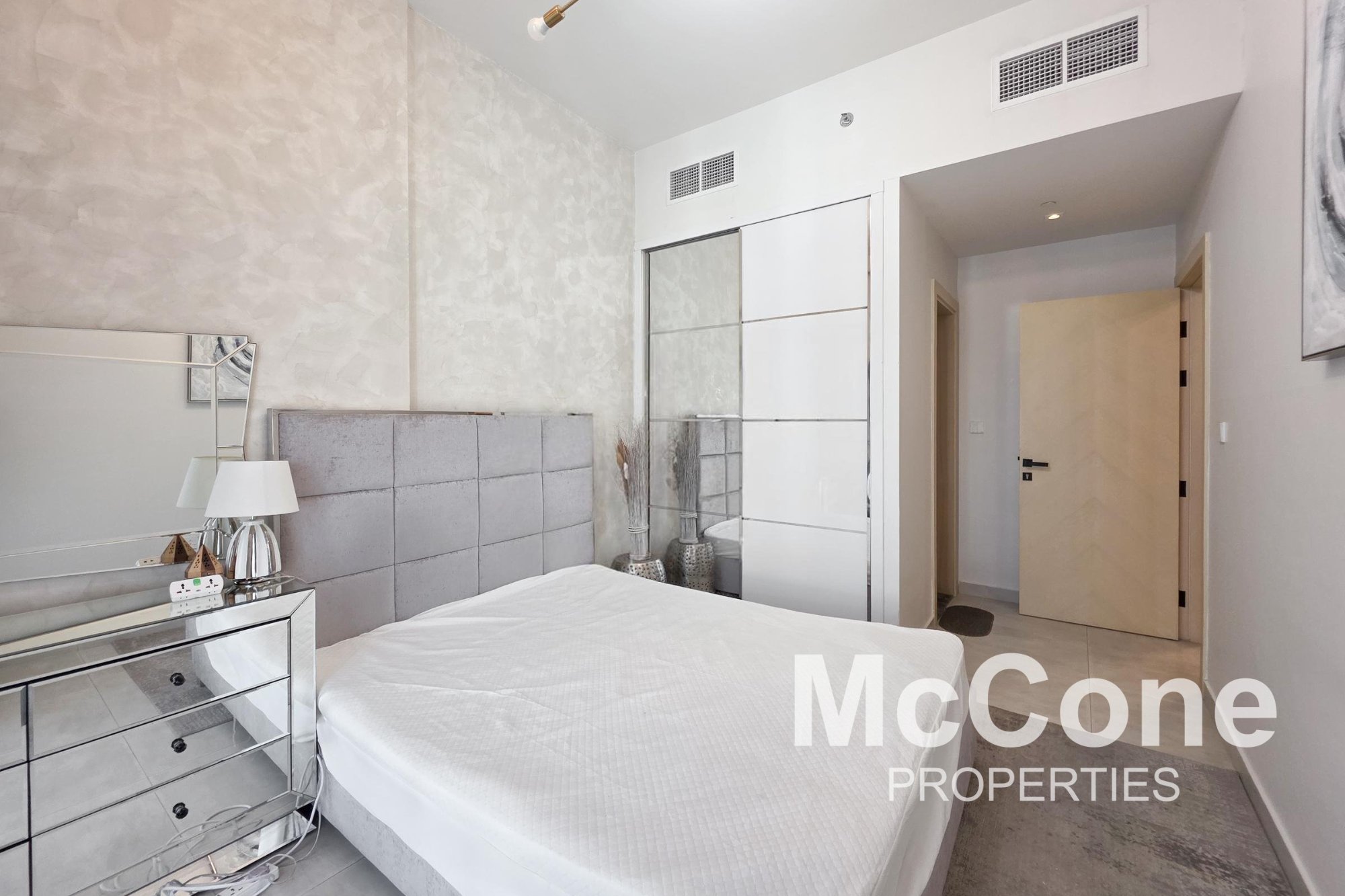 1 Bedroom Apartment for Rent in Binghatti Mirage, Jumeirah Village Circle — photograph 14 of 19