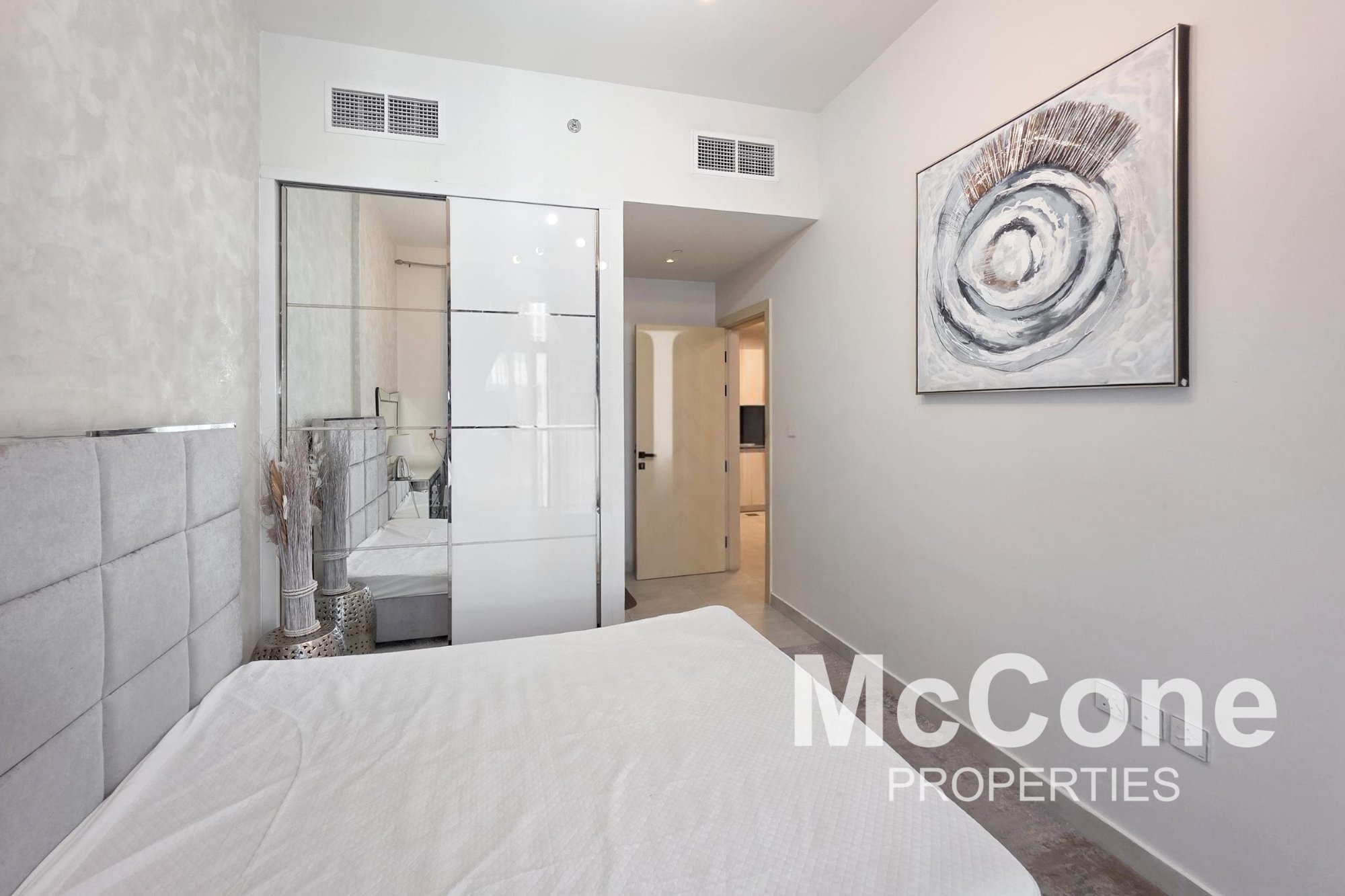 1 Bedroom Apartment for Rent in Binghatti Mirage, Jumeirah Village Circle — photograph 15 of 19