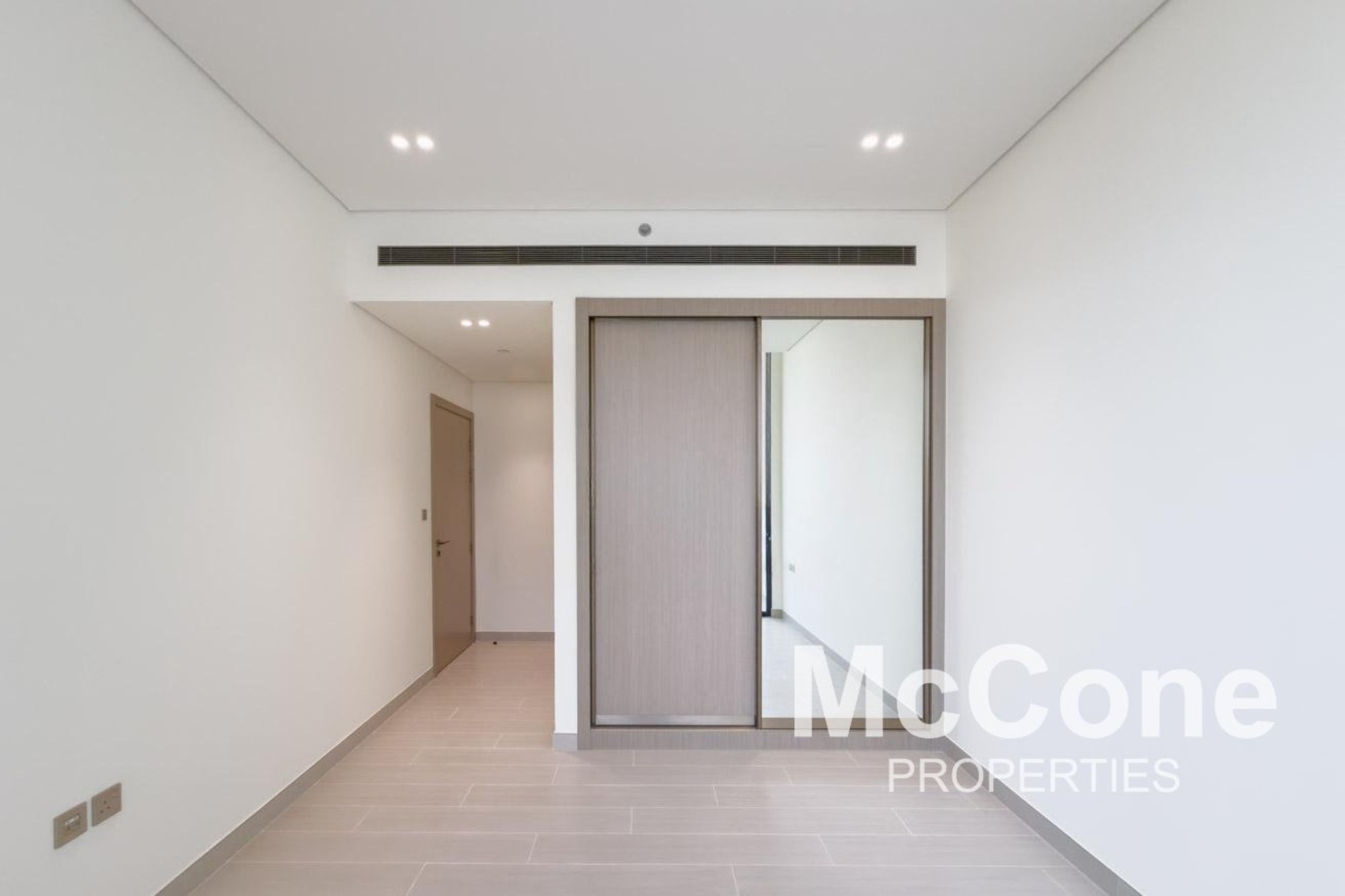 1 Bedroom Apartment for Rent in Binghatti Phoenix, Jumeirah Village Circle — photograph 11 of 22