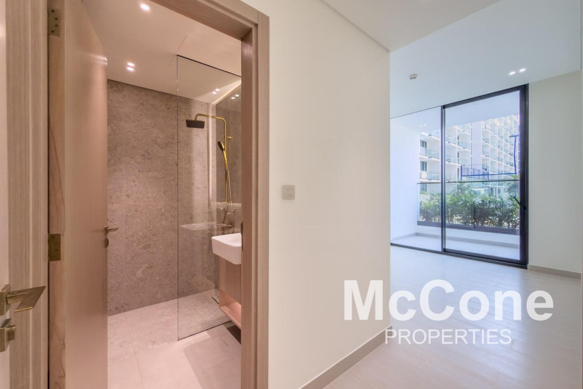 1 Bedroom Apartment for Rent in Binghatti Phoenix, Jumeirah Village Circle — photo 9 of 22