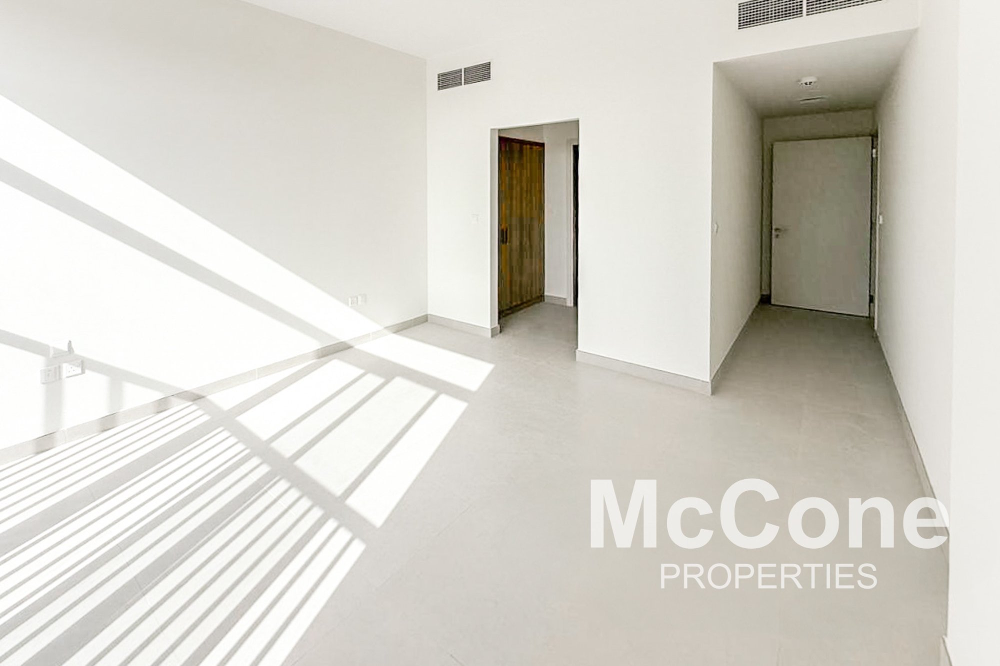 5 Bedroom Villa for Sale in The Pulse Beachfront, Dubai South (Dubai World Central) — photograph 10 of 18