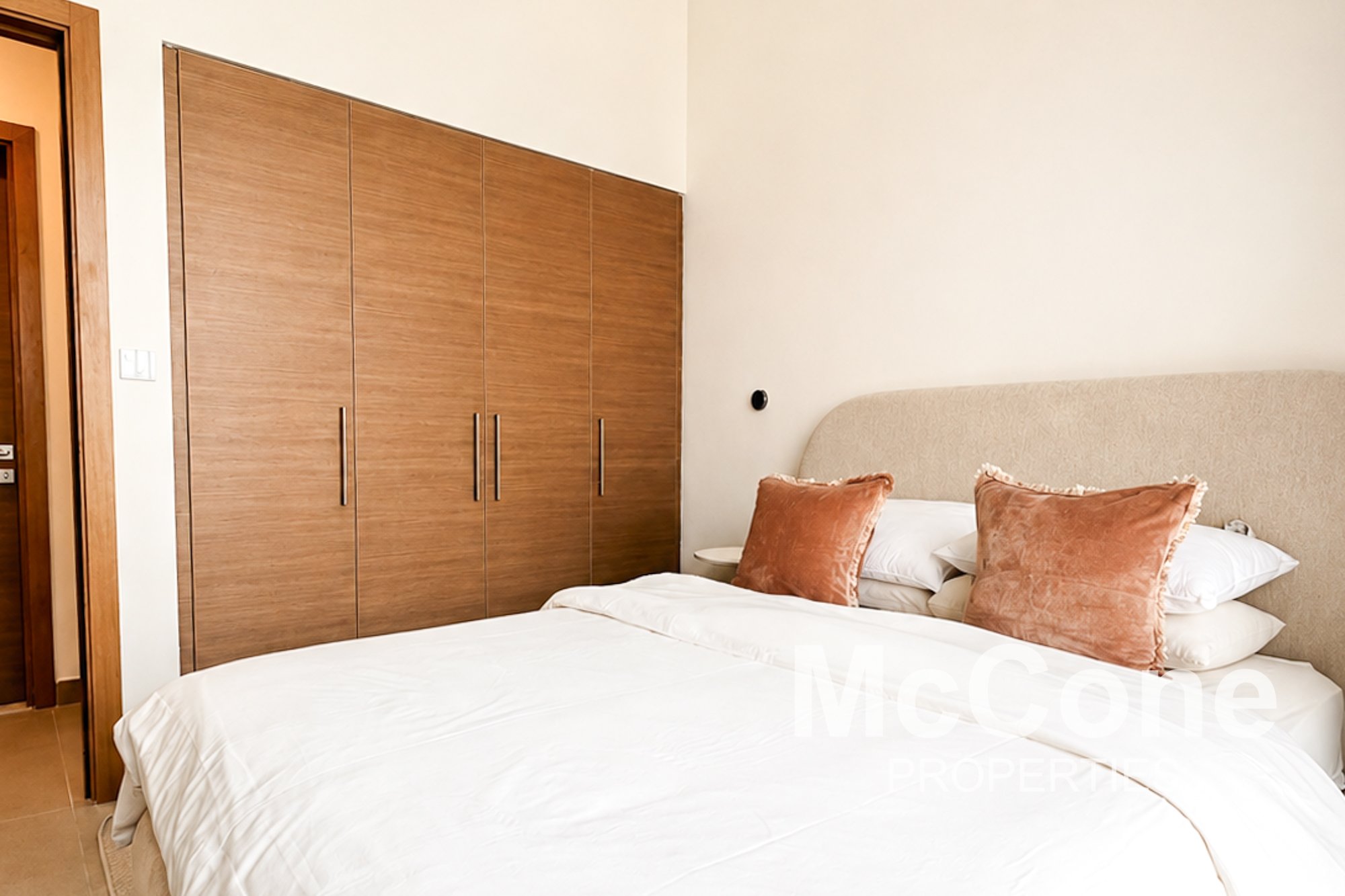 4 Bedroom Villa for Rent in Sidra Villas I, Dubai Hills Estate — photo 9 of 19