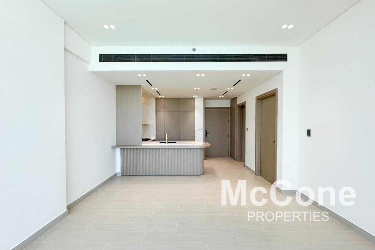 1 Bedroom Apartment for Rent in Binghatti Phoenix, Jumeirah Village Circle