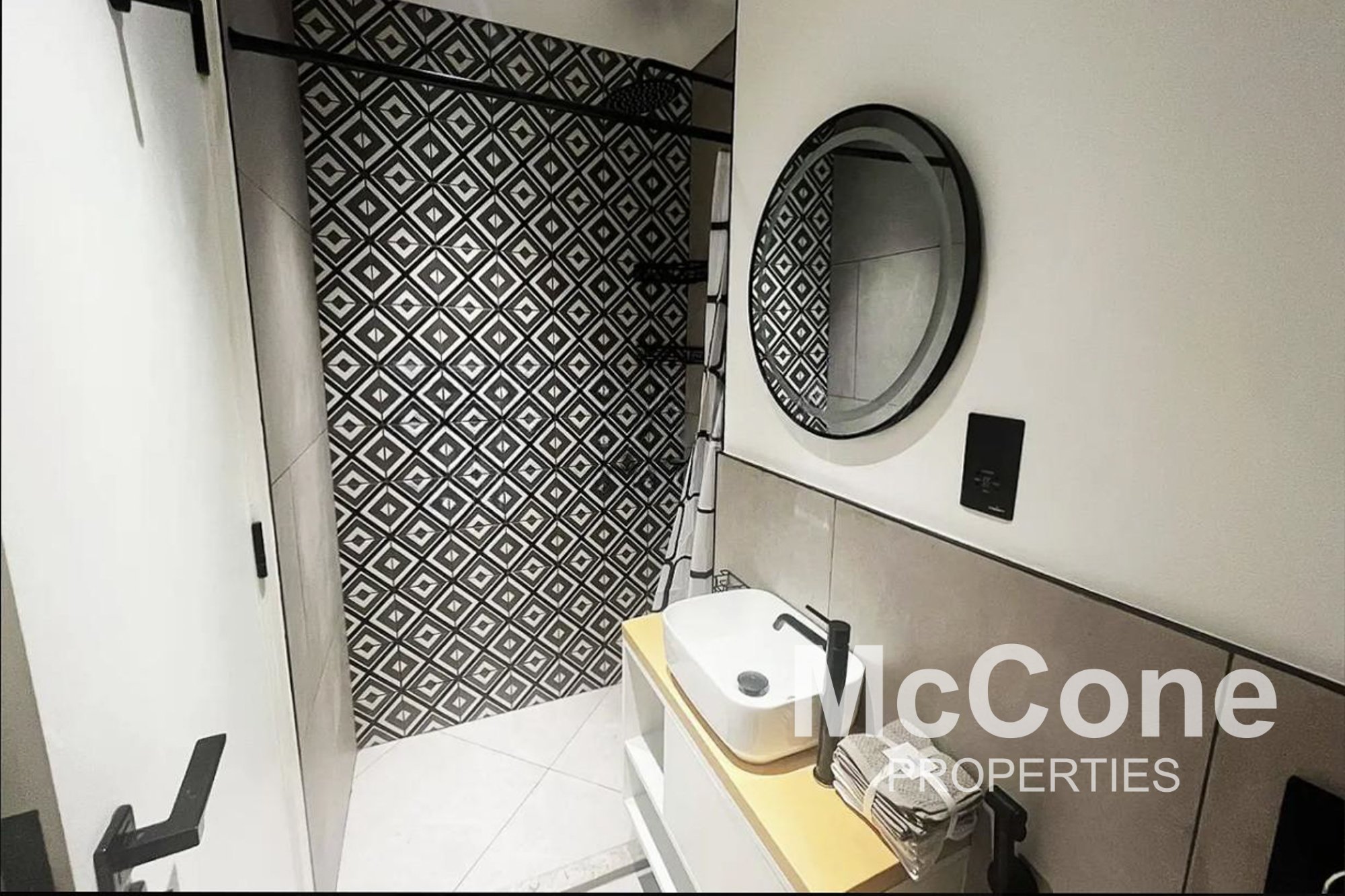 1 Bedroom Apartment for Sale in The Community, Jumeirah Village Triangle — photo 5 of 15
