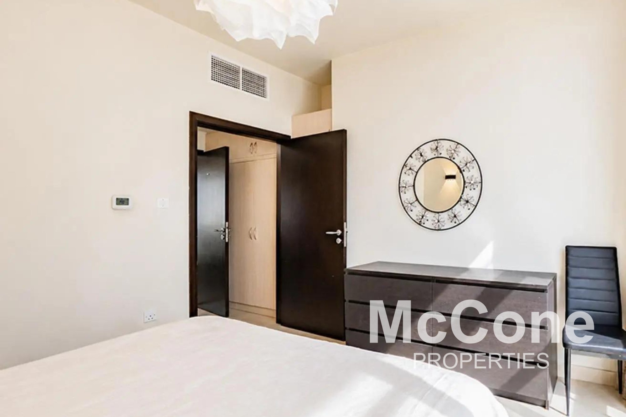 2 Bedroom Apartment for Rent in La Riviera, Dubai Marina — photo 7 of 11
