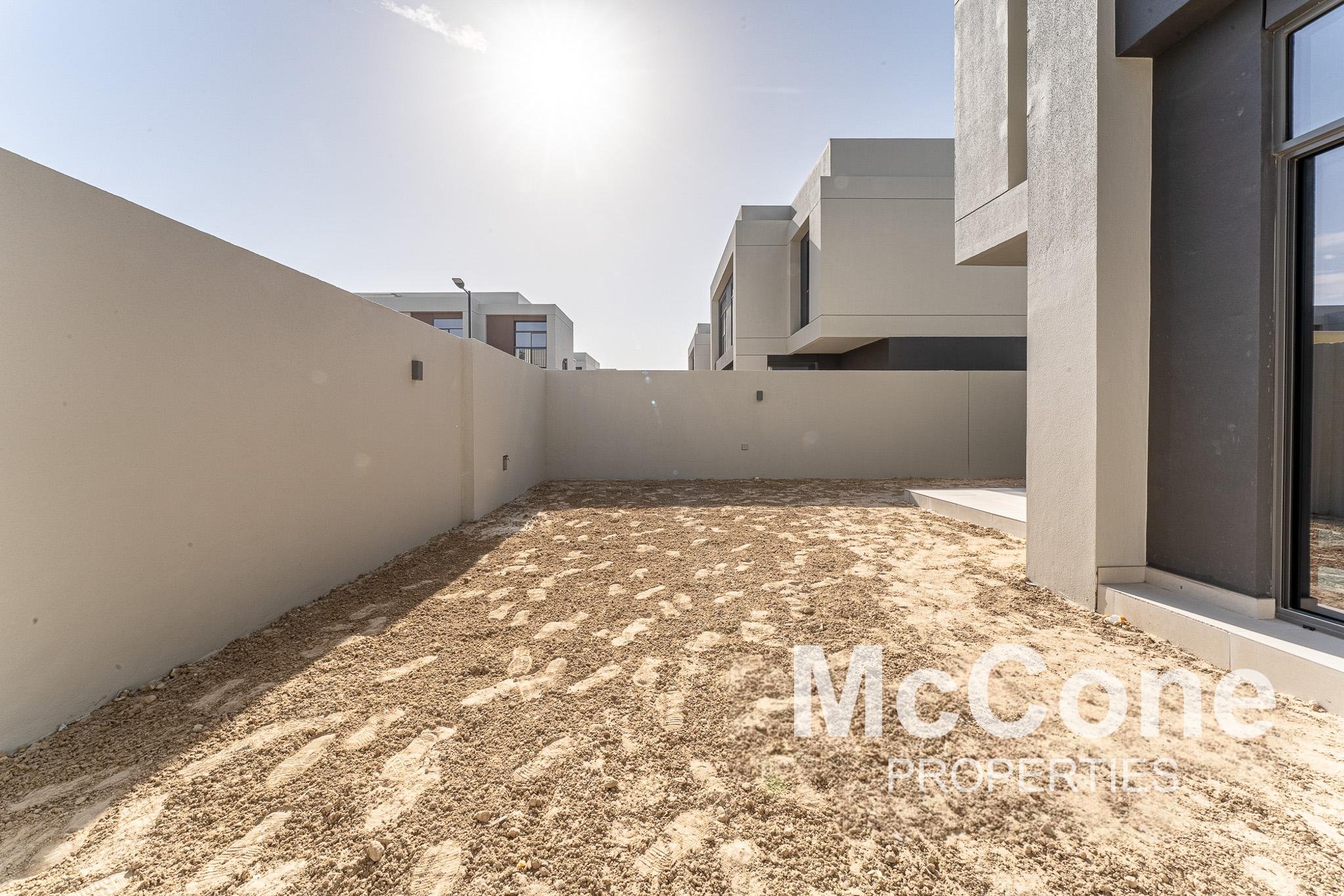 3 Bedroom Villa for Sale in The Pulse Beachfront, Dubai South (Dubai World Central) — photograph 26 of 26