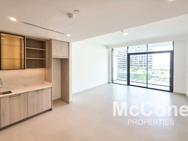 1 Bedroom Apartment for Sale in Golf Grand, Dubai Hills Estate