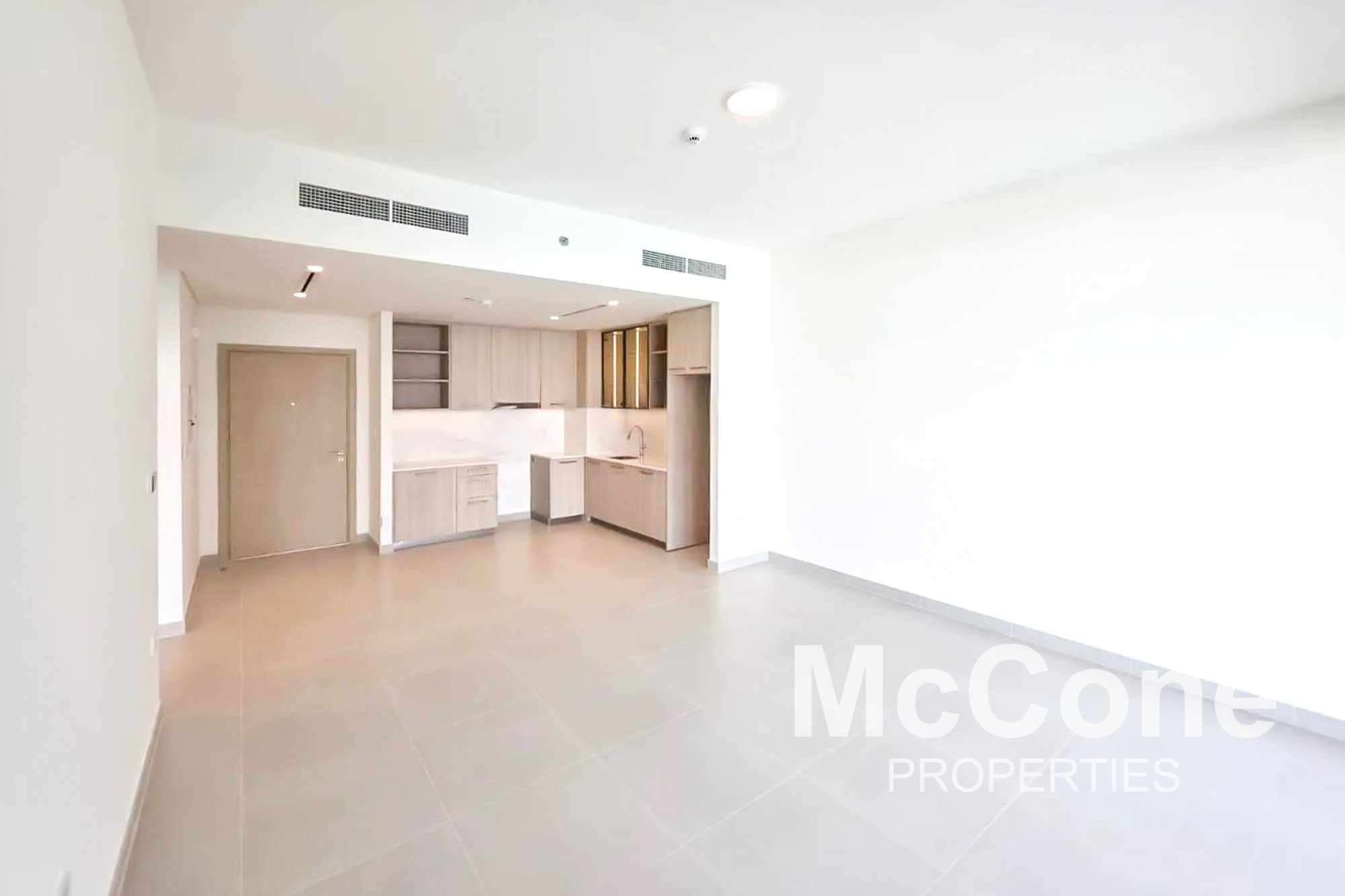 1 Bedroom Apartment for Sale in Golf Grand, Dubai Hills Estate — photo 3 of 17