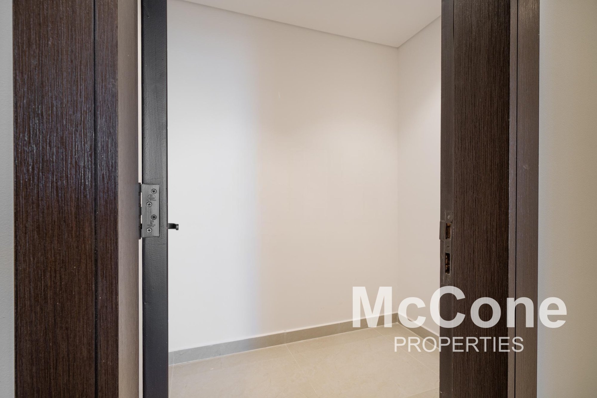 3 Bedroom Apartment for Rent in Nobles Tower, Business Bay — photograph 18 of 25