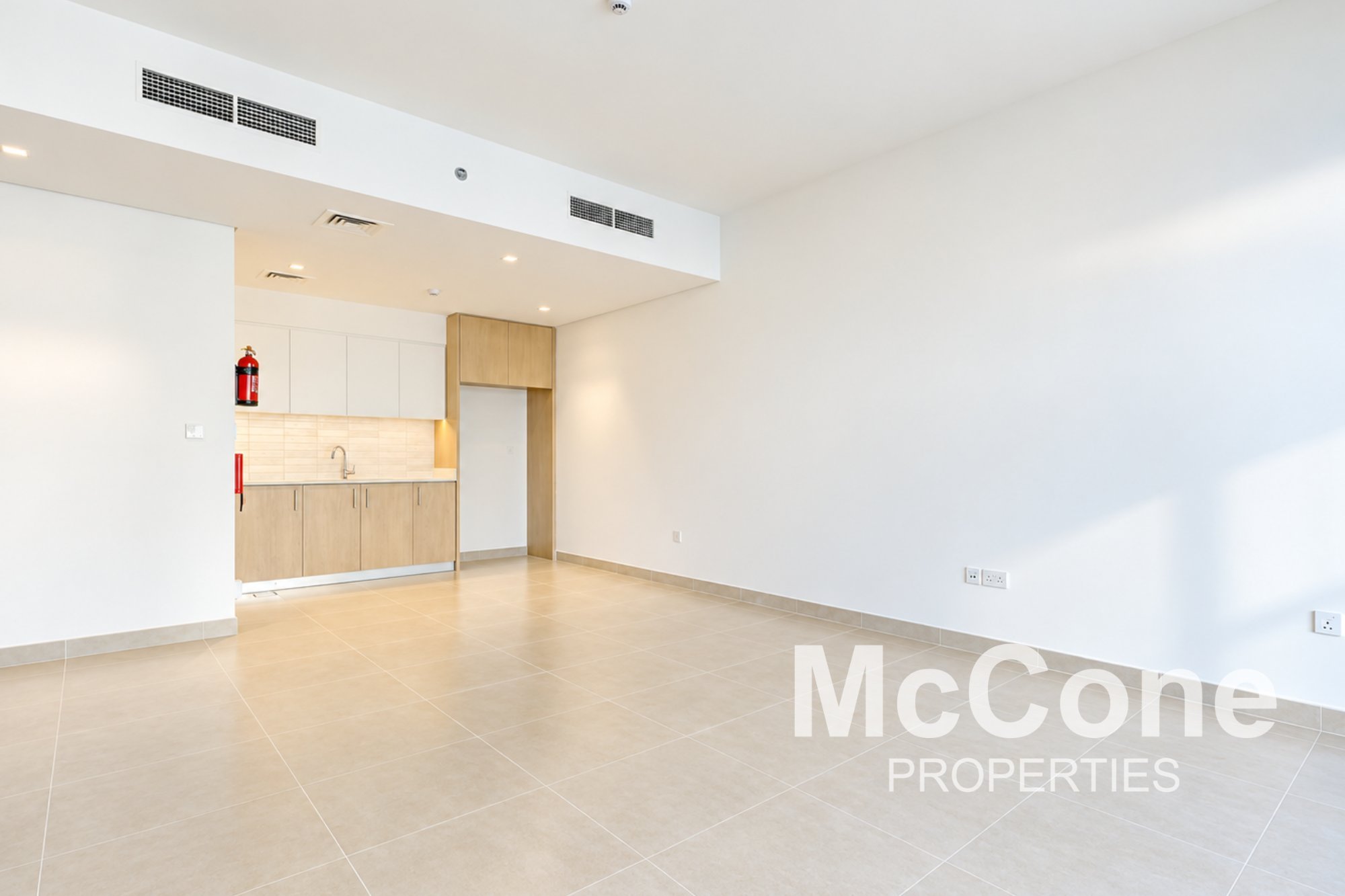 3 Bedroom Apartment for Rent in Seagate Building 3, Mina Rashid — photo 2 of 12