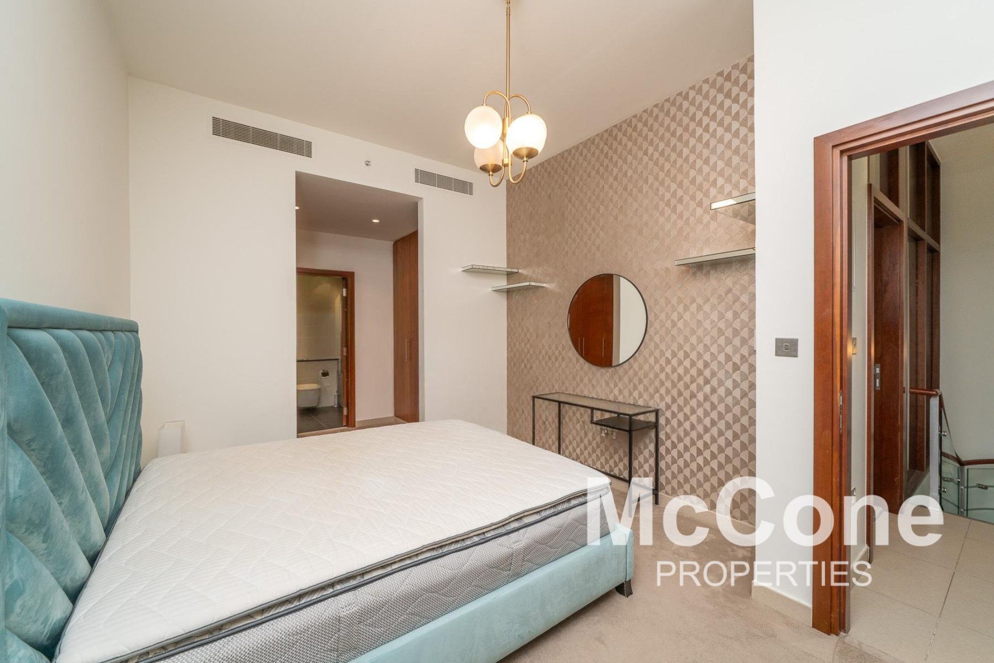 2 Bedroom Duplex for Rent in Central Park Residential Tower, DIFC — photograph 11 of 26