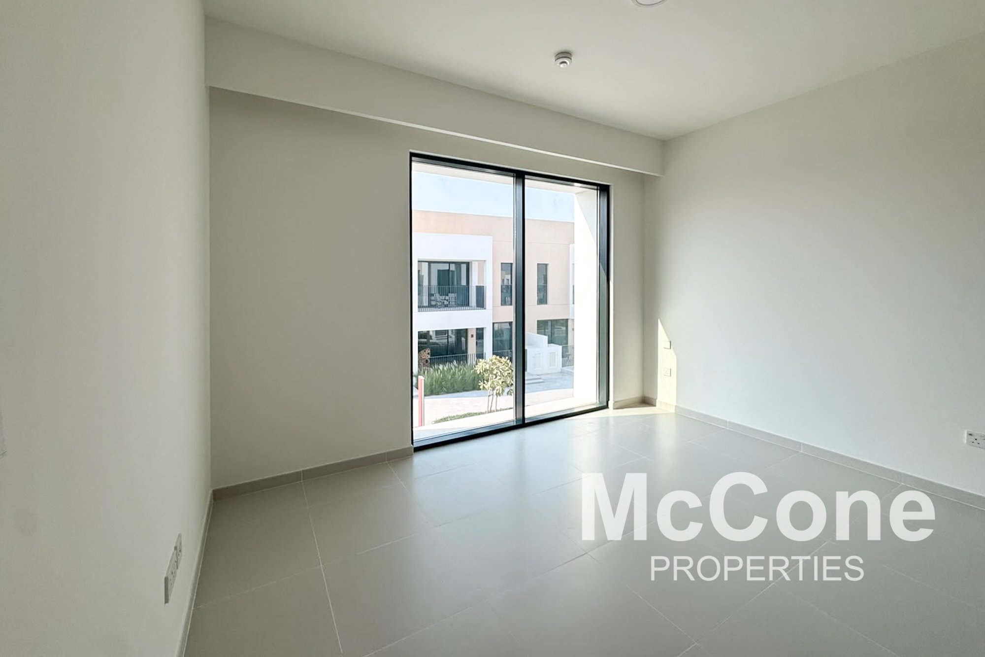 3 Bedroom Townhouse for Rent in Bliss 2, Arabian Ranches 3 — photo 7 of 17