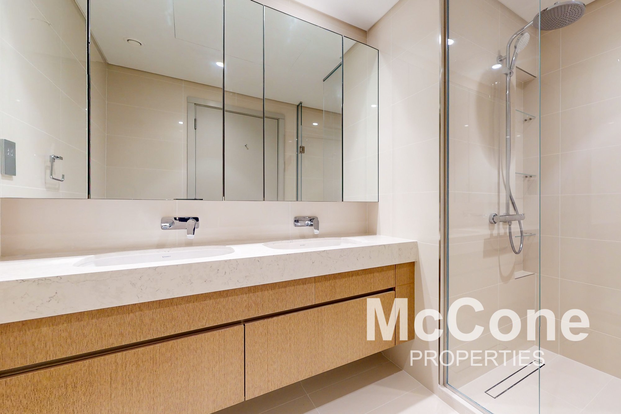 2 Bedroom Apartment for Rent in Beach Isle Tower 1, Dubai Harbour — photograph 11 of 14