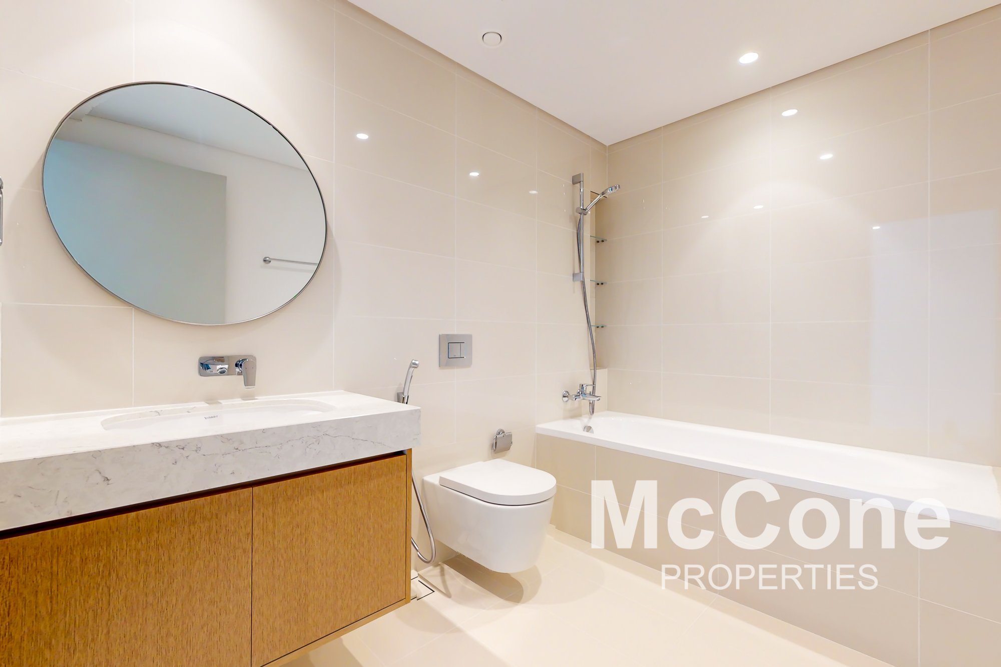 2 Bedroom Apartment for Rent in Beach Isle Tower 1, Dubai Harbour — photograph 12 of 14