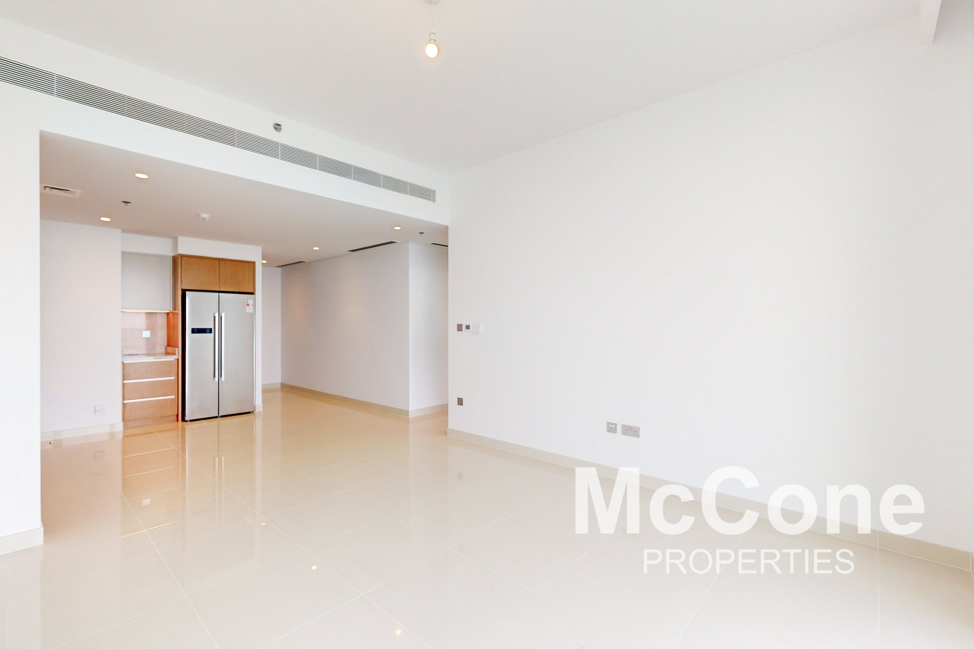 2 Bedroom Apartment for Rent in Beach Isle Tower 1, Dubai Harbour — photo 2 of 14