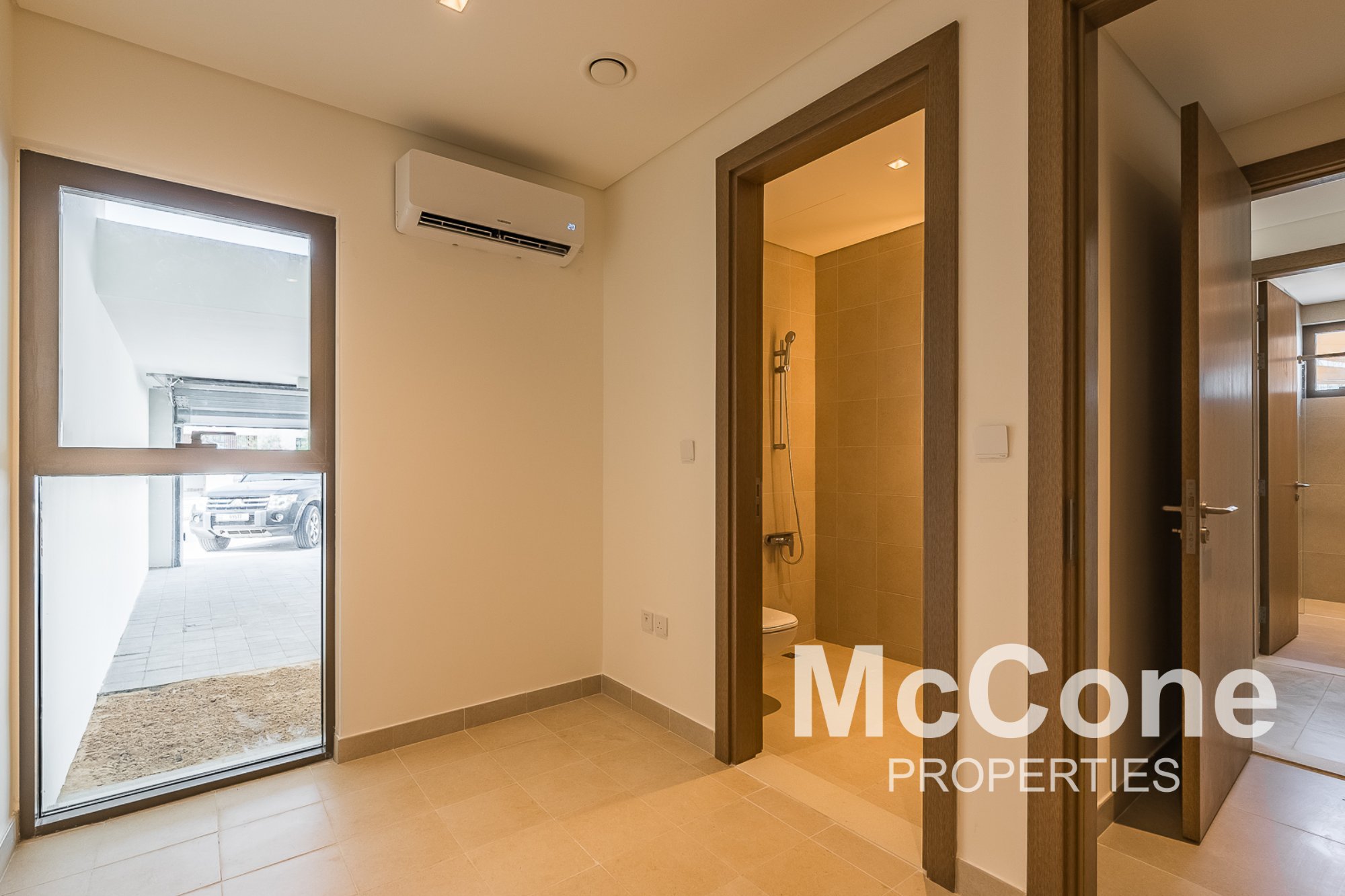 4 Bedroom Villa for Rent in Tilal Al Furjan, Al Furjan — photograph 11 of 22