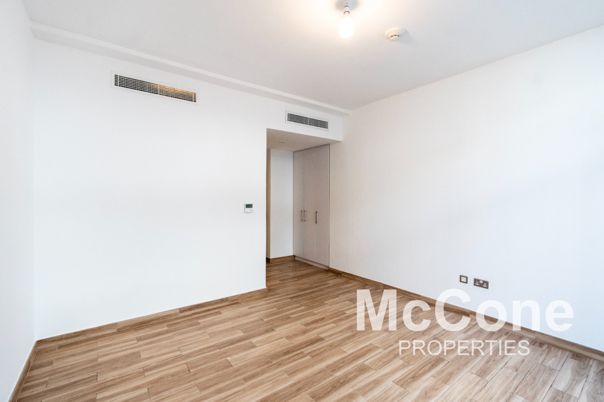 2 Bedroom Apartment for Sale in The Pulse Townhouses Cluster 39, Dubai South (Dubai World Central) — photo 4 of 14