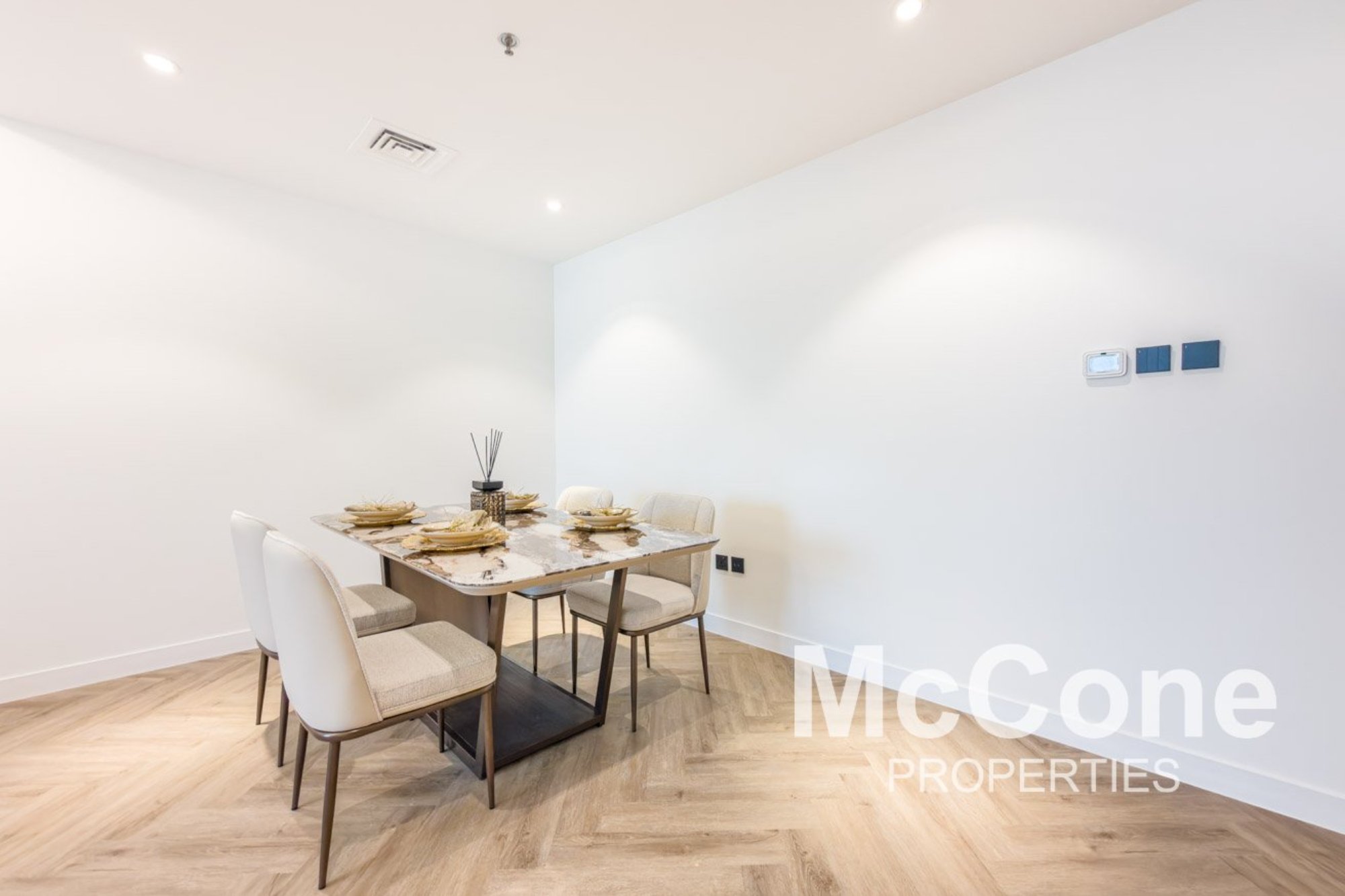 3 Bedroom Apartment for Sale in Sulafa Tower, Dubai Marina — photo 8 of 30