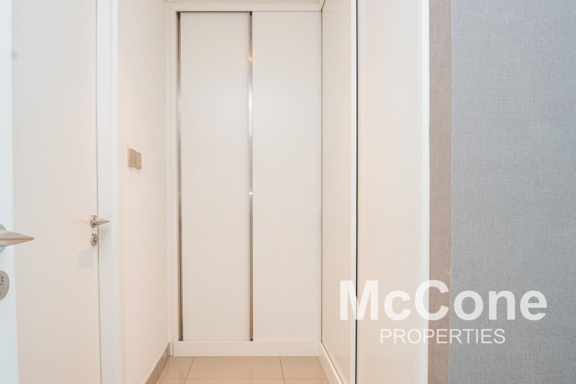 2 Bedroom Apartment for Rent in Beach Vista Tower 1, Dubai Harbour — photograph 23 of 29