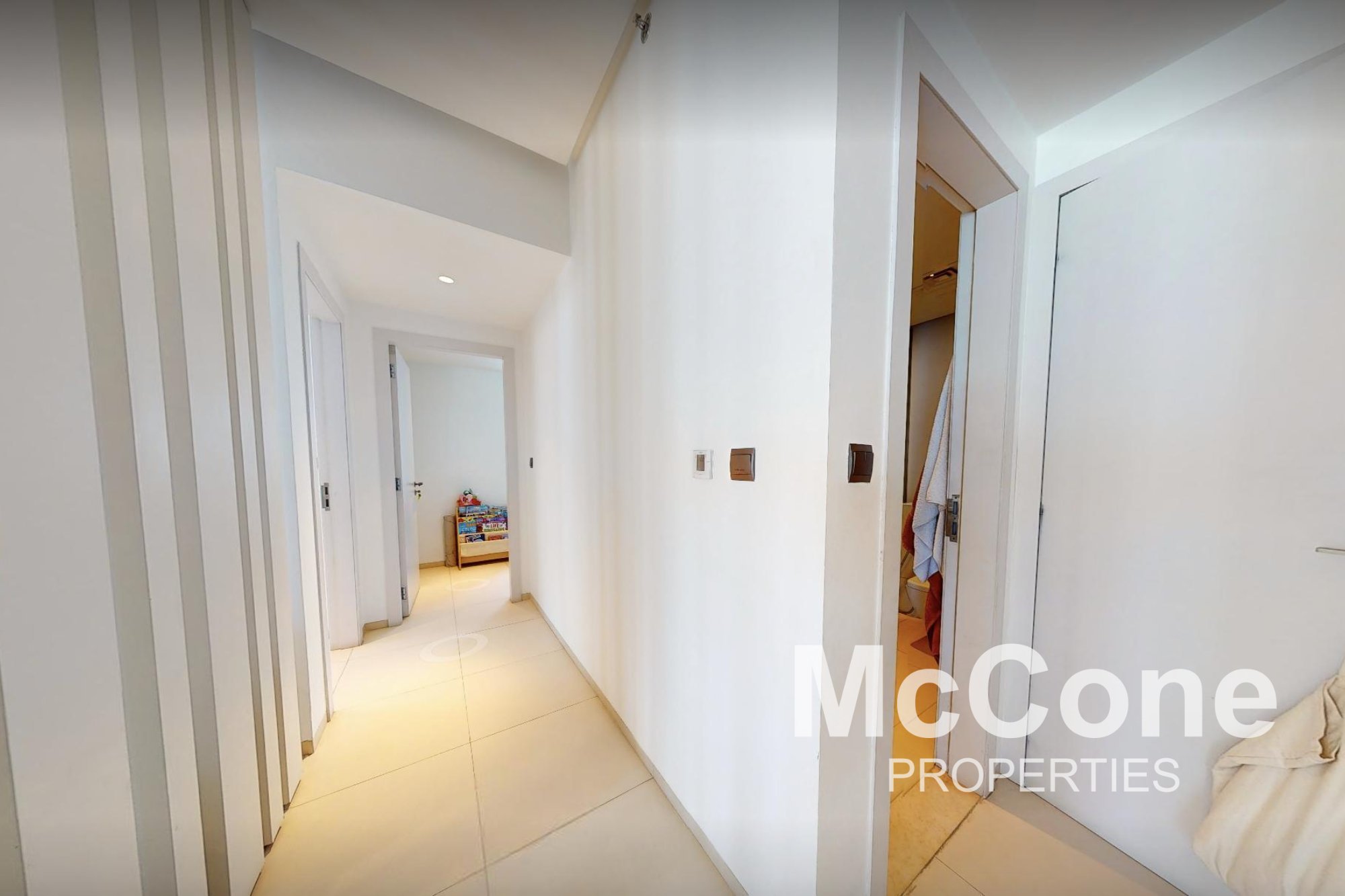 2 Bedroom Apartment for Rent in West Avenue Tower, Dubai Marina — photo 8 of 10
