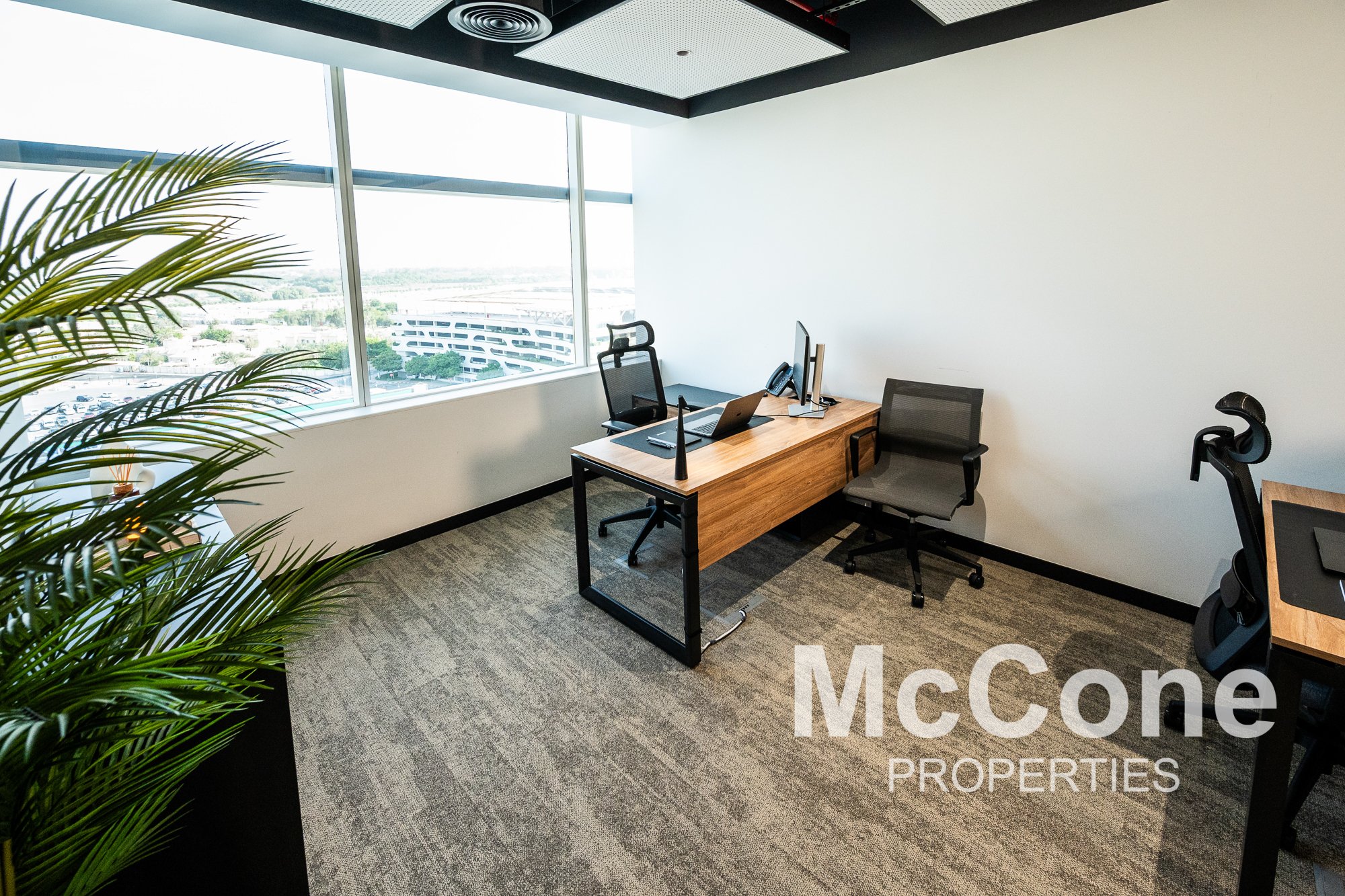 Office for Rent in Convention Tower, World Trade Center — photo 4 of 10