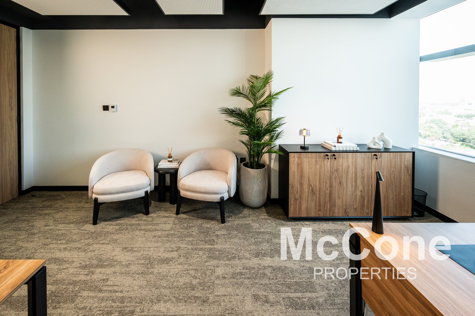 Office for Rent in Convention Tower, World Trade Center — photo 8 of 10