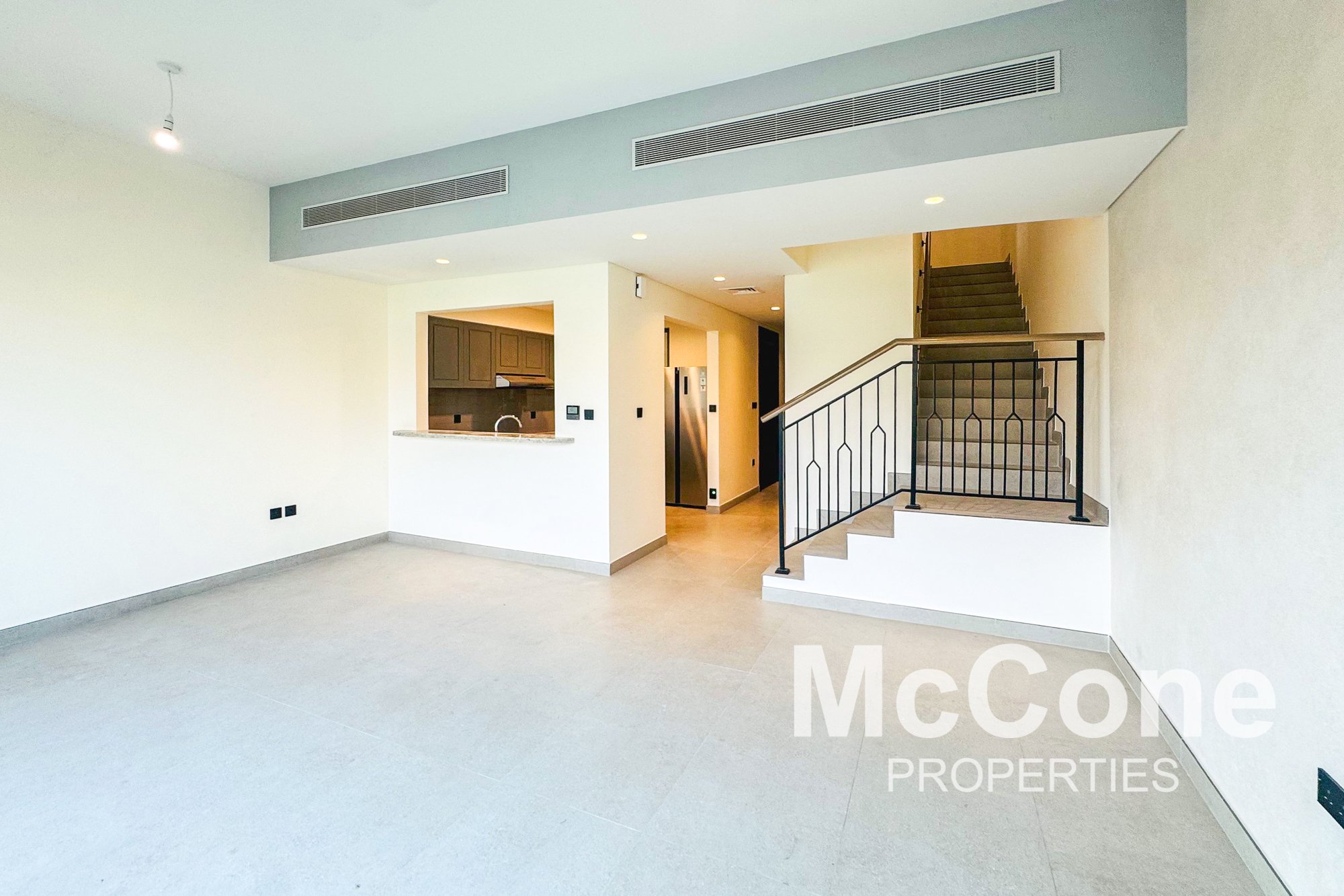 4 Bedroom Villa for Rent in Malta, Damac Lagoons — photo 2 of 17