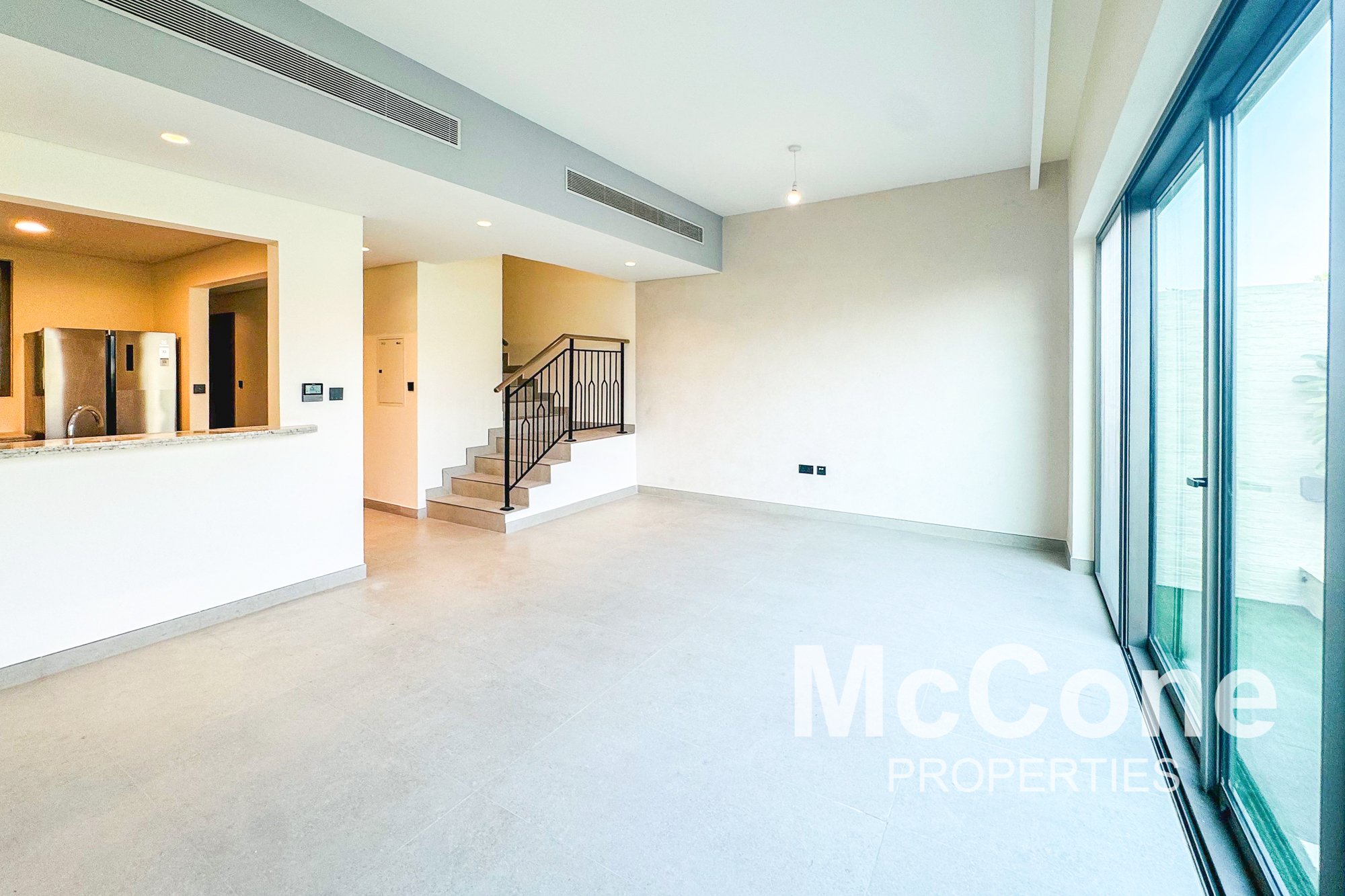 4 Bedroom Villa for Rent in Malta, Damac Lagoons — photo 3 of 17