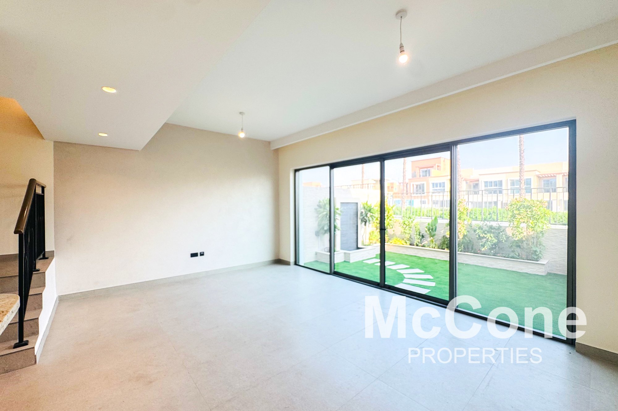 4 Bedroom Villa for Rent in Malta, Damac Lagoons — photo 4 of 17