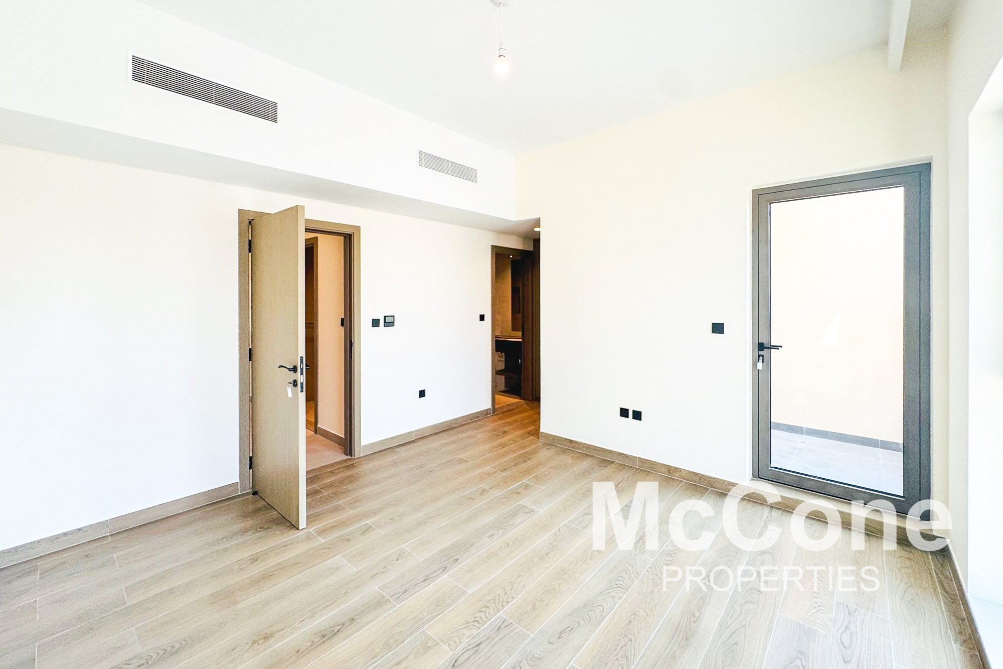 4 Bedroom Villa for Rent in Malta, Damac Lagoons — photo 8 of 17