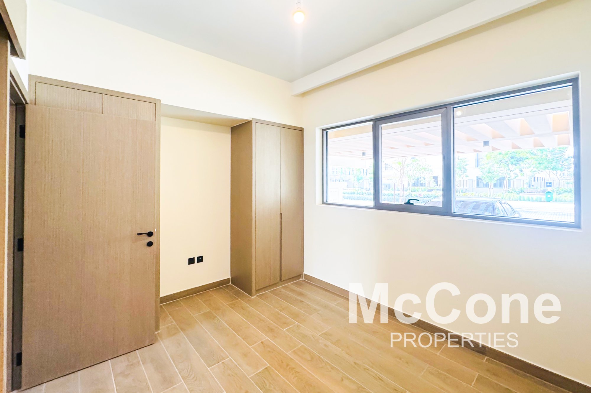 4 Bedroom Villa for Rent in Malta, Damac Lagoons — photograph 11 of 17