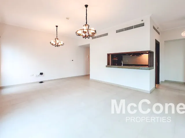 2 Bedroom Apartment for Rent in Beauport Tower, Dubai Marina